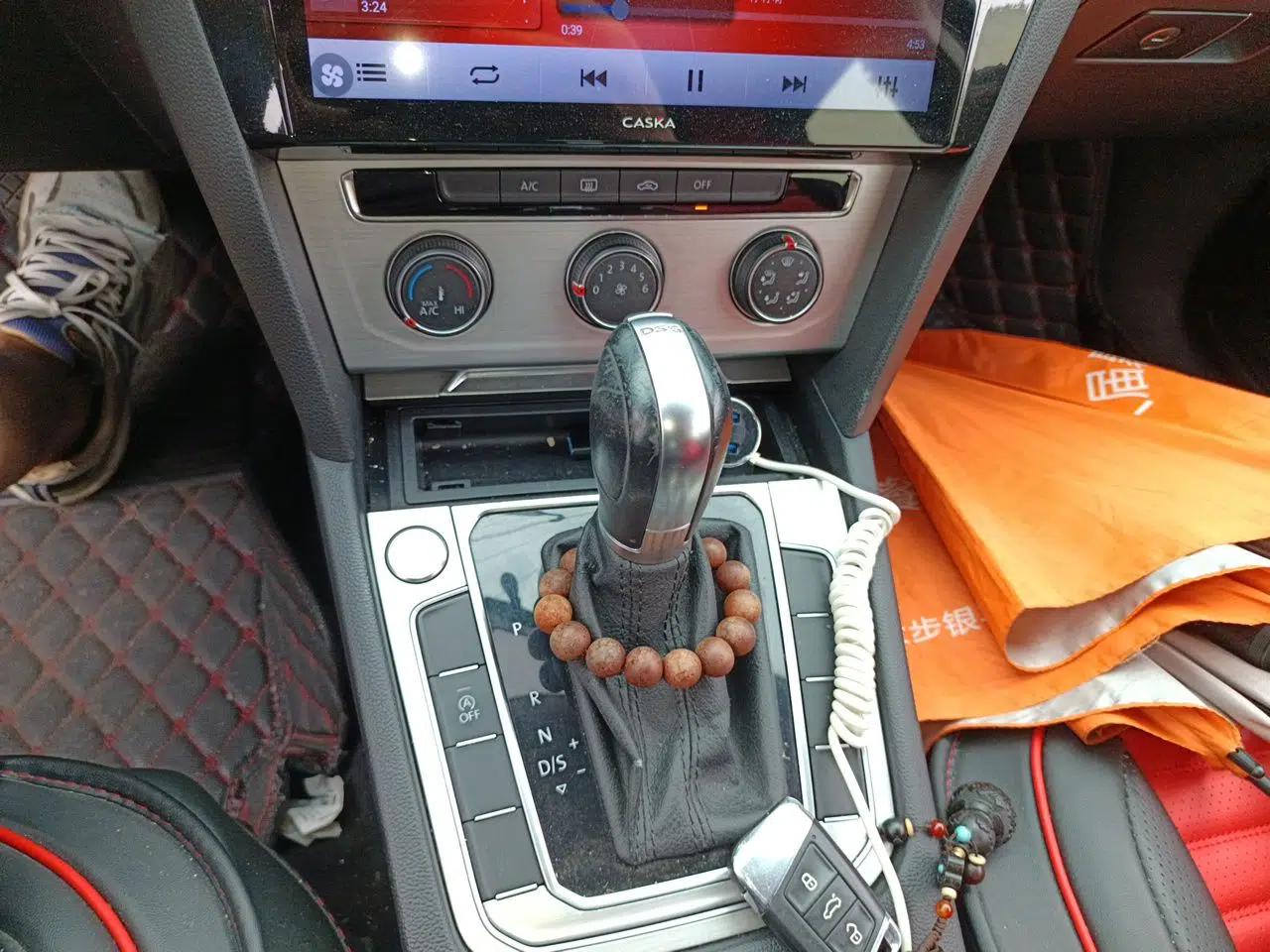 Volkswagen Magotan 2019 280TSI DSG Comfort Model China V Standard — миниатюра 14