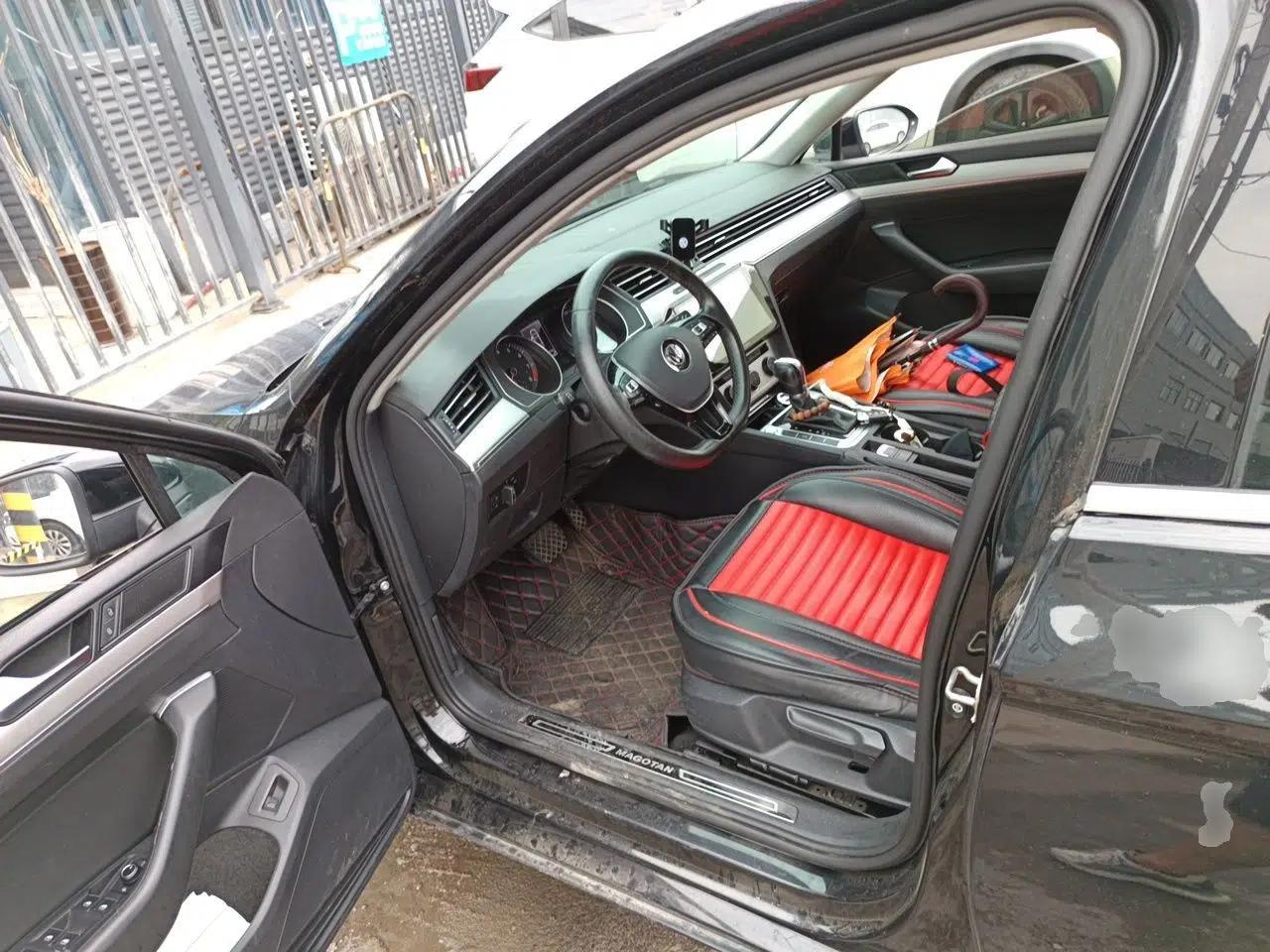 Volkswagen Magotan 2019 280TSI DSG Comfort Model China V Standard — миниатюра 16