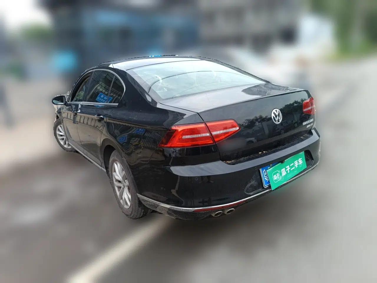 Volkswagen Magotan 2019 280TSI DSG Comfort Model China V Standard — миниатюра 4