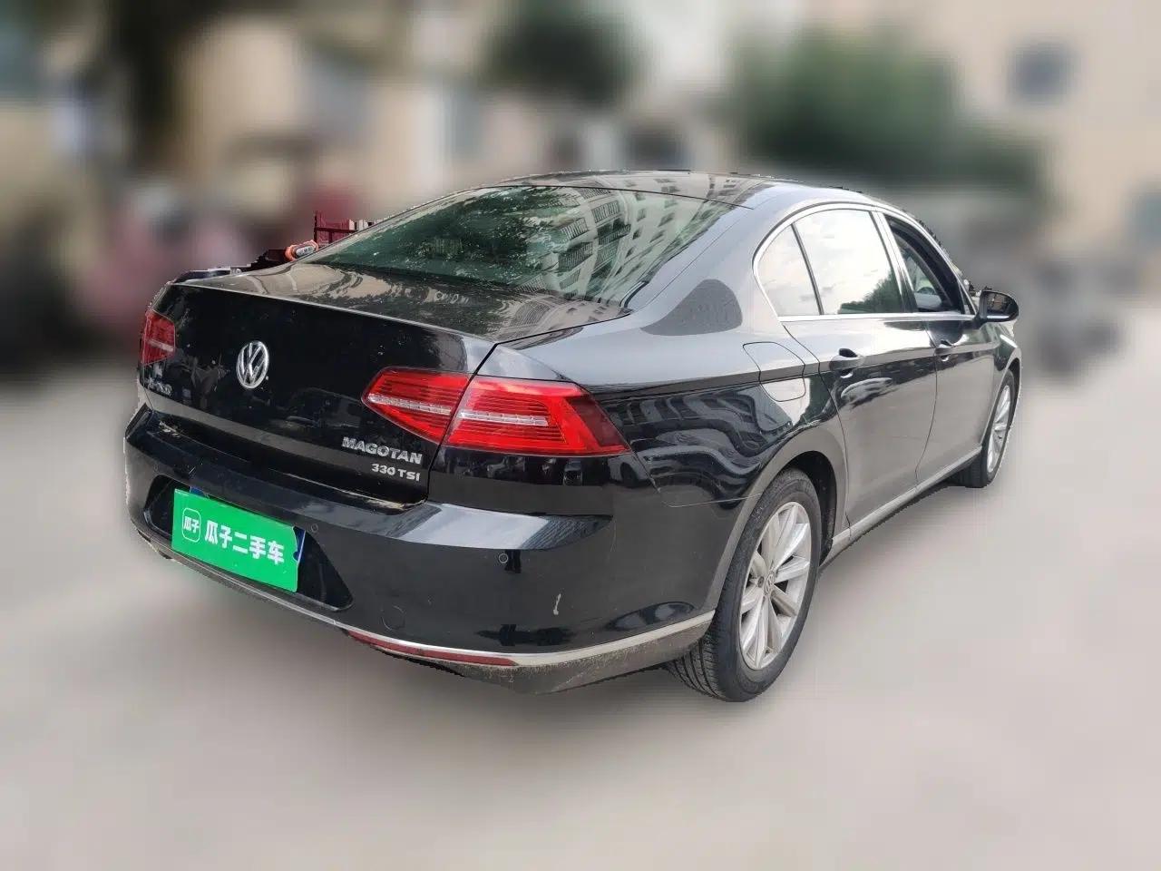 Volkswagen Magotan 2018 330TSI DSG Advanced Model — миниатюра 6