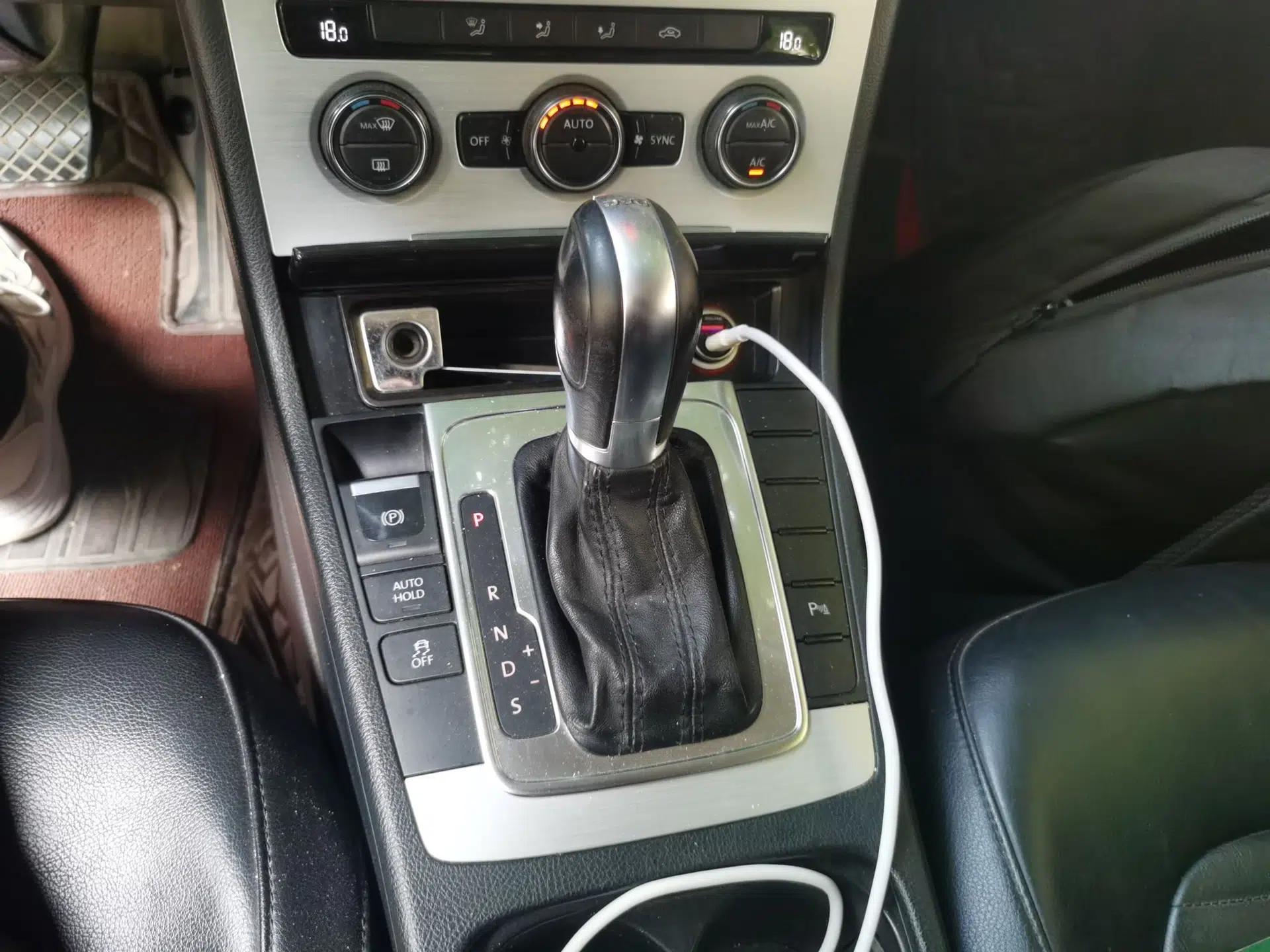 Volkswagen Magotan 2016 1.8TSI Smart Enjoyment Leading Model — миниатюра 14