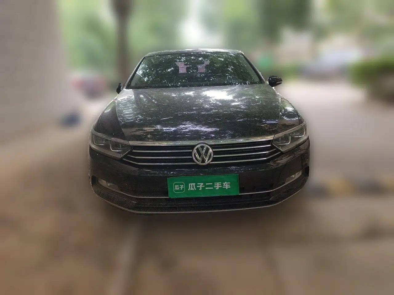 Volkswagen Magotan 2019 330TSI DSG Leading Model China VI Standard — миниатюра 2