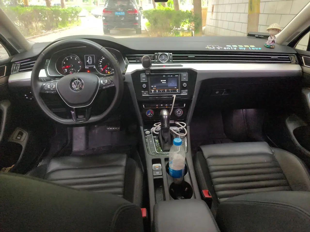 Volkswagen Magotan 2019 330TSI DSG Leading Model China VI Standard — миниатюра 9