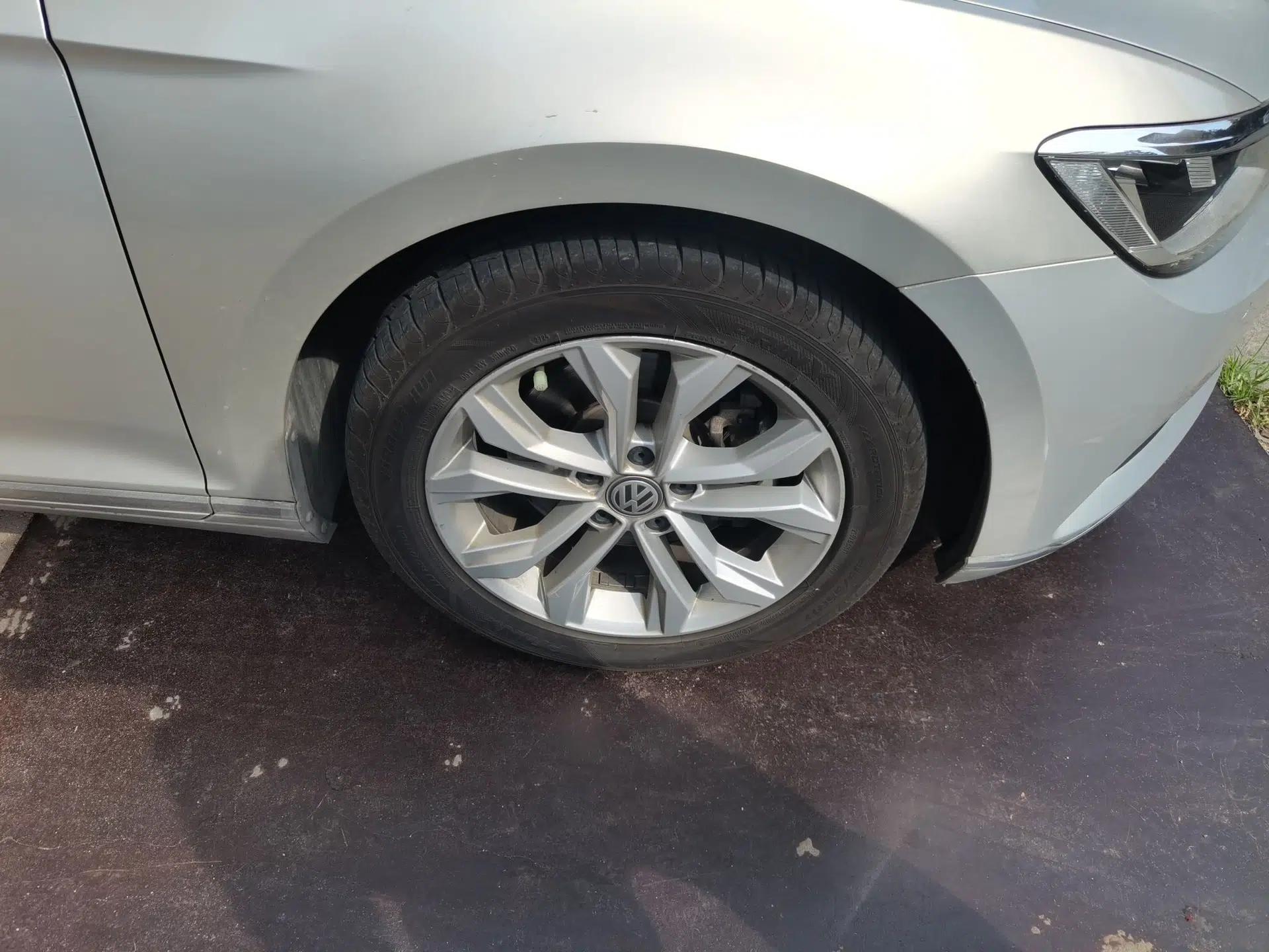 Volkswagen Magotan 2018 Facelift 330TSI DSG Luxury Model — миниатюра 8