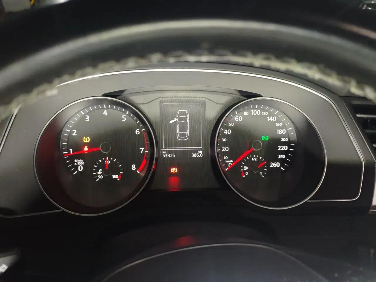 Volkswagen Magotan 2019 280TSI DSG Comfort Model China VI Standard — миниатюра 11