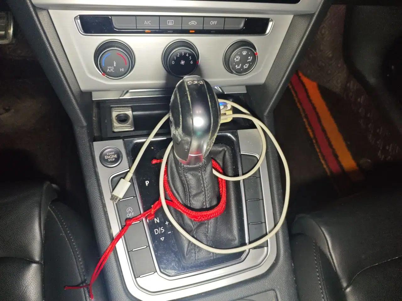Volkswagen Magotan 2019 280TSI DSG Comfort Model China VI Standard — миниатюра 14