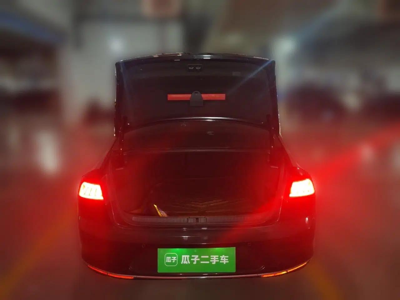 Volkswagen Magotan 2019 280TSI DSG Comfort Model China VI Standard — миниатюра 19