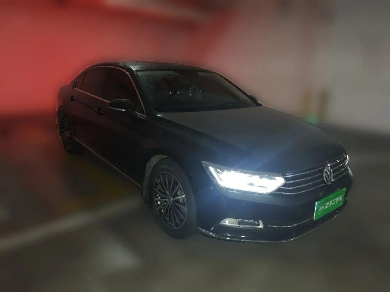 Volkswagen Magotan 2019 280TSI DSG Comfort Model China VI Standard — миниатюра 3