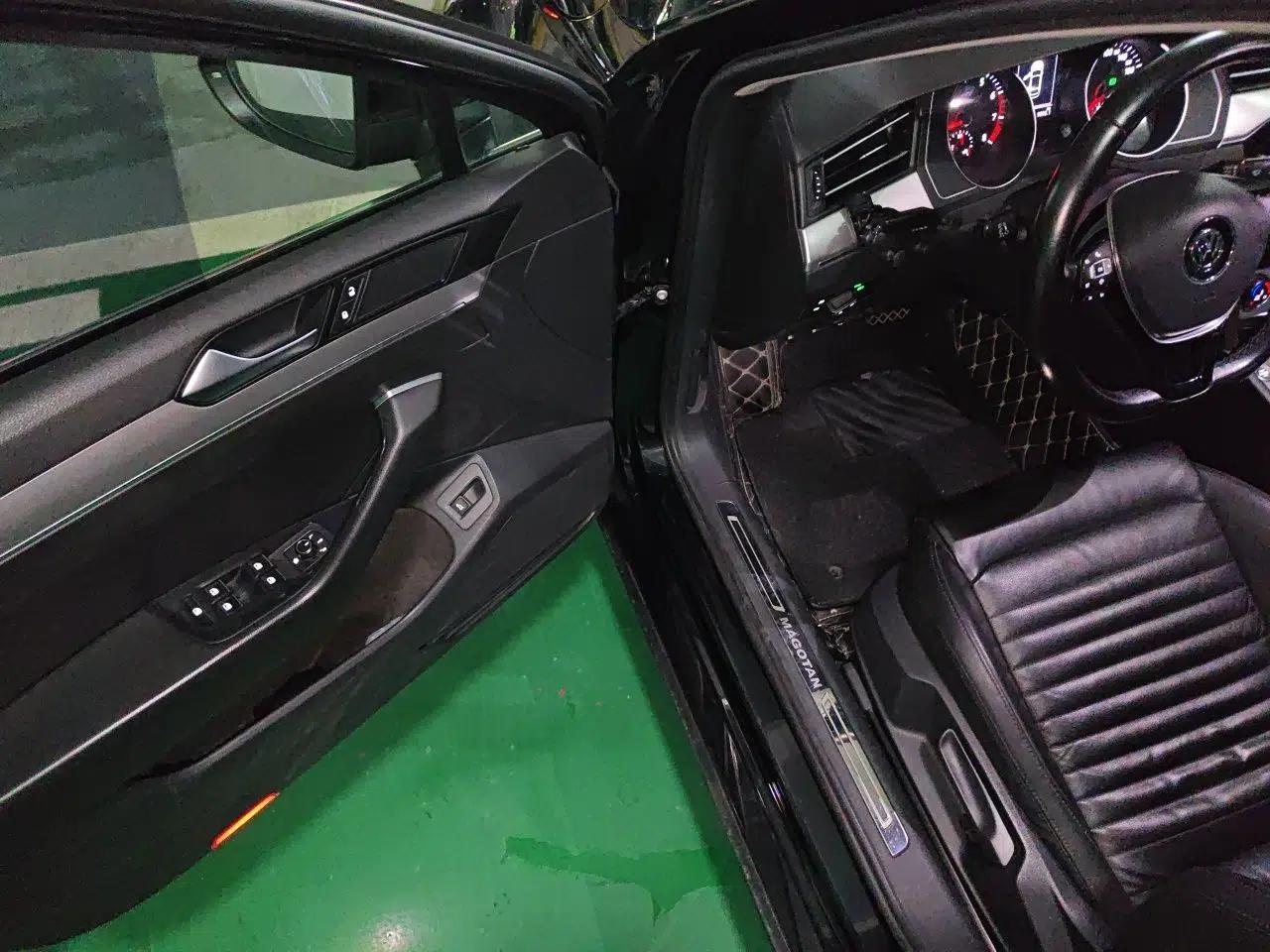 Volkswagen Magotan 2019 280TSI DSG Comfort Model China VI Standard — миниатюра 16