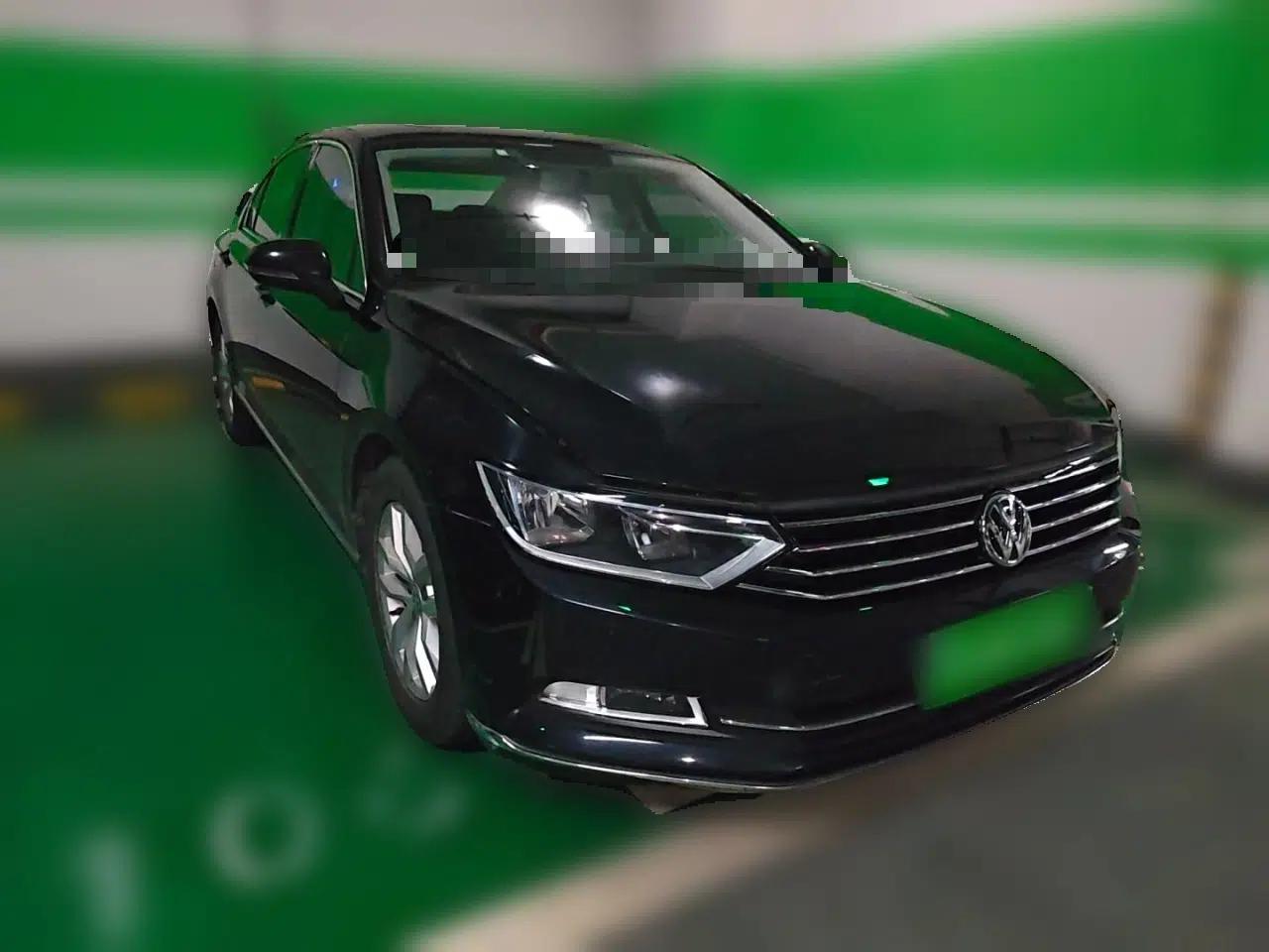 Volkswagen Magotan 2019 280TSI DSG Comfort Model China VI Standard — миниатюра 3