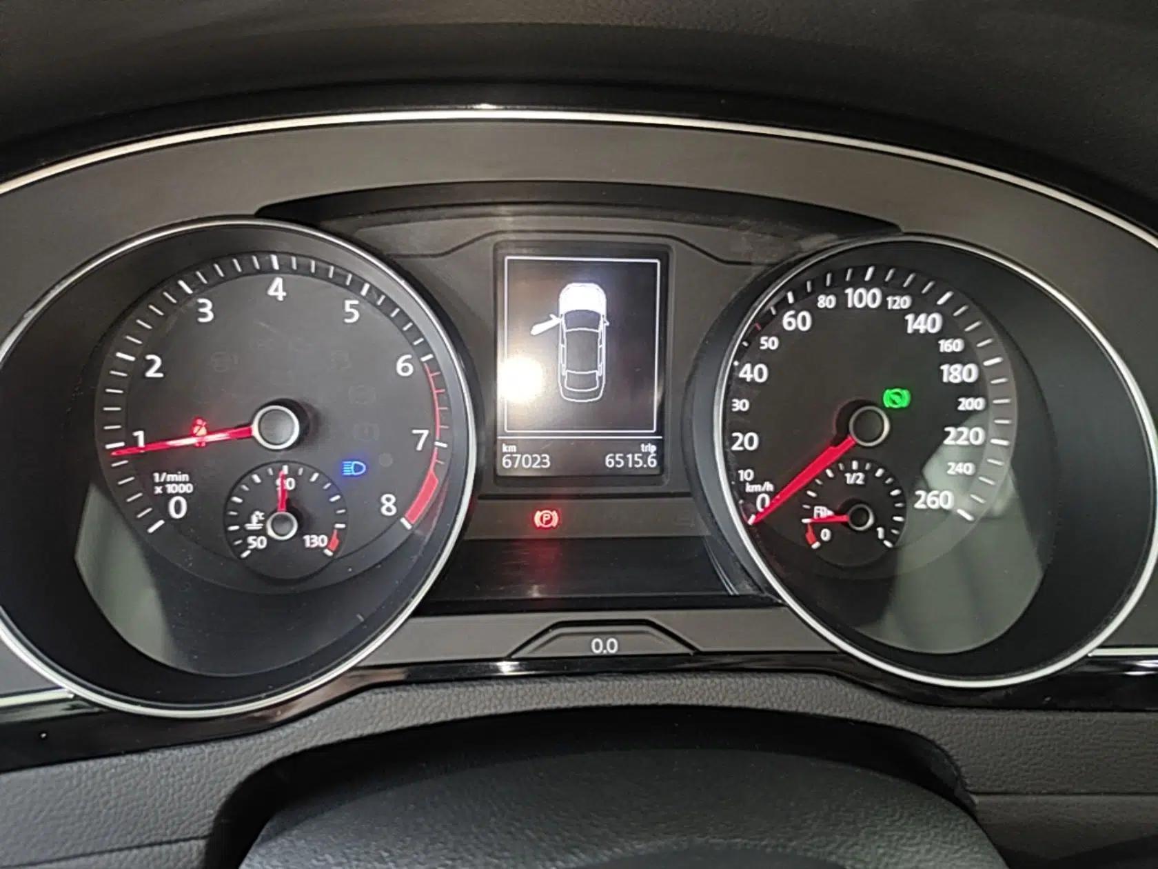 Volkswagen Magotan 2019 380TSI DSG Luxury Version China VI Standard — миниатюра 14