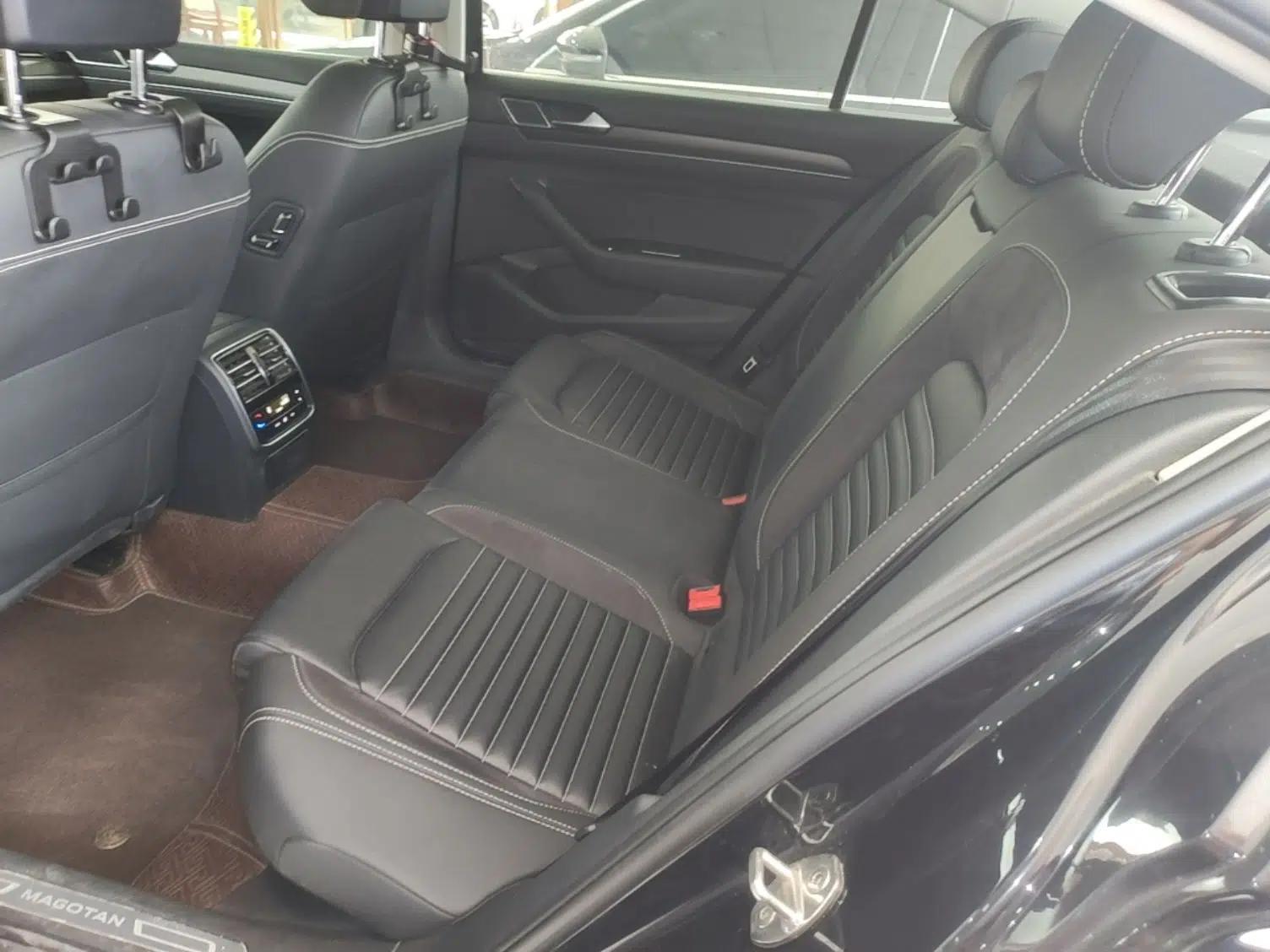 Volkswagen Magotan 2020 330TSI DSG Leading Model — миниатюра 25