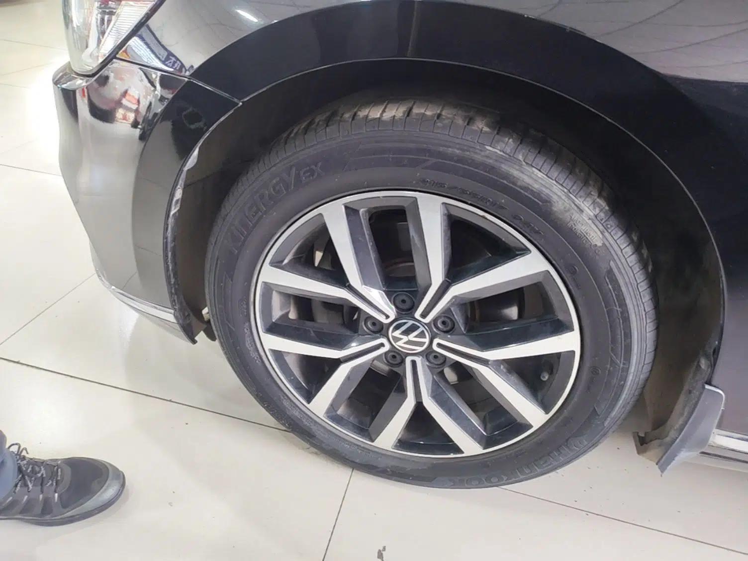 Volkswagen Magotan 2020 330TSI DSG Leading Model — миниатюра 10