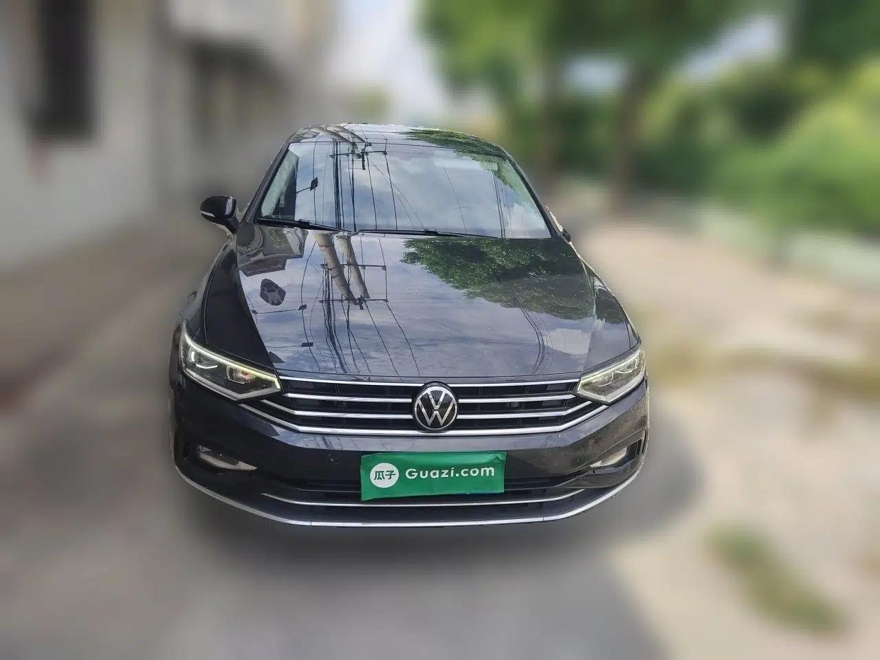 Volkswagen Magotan 2020 330TSI DSG Luxury Edition — миниатюра 2