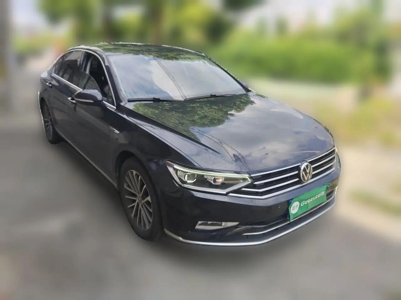 Volkswagen Magotan 2020 330TSI DSG Luxury Edition — миниатюра 3