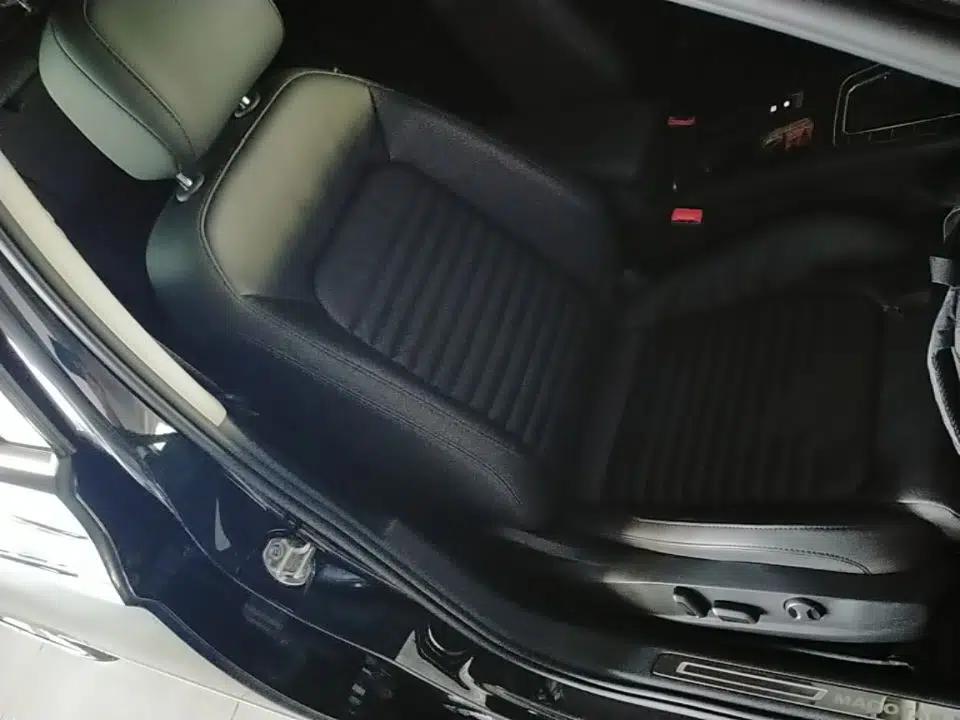 Volkswagen Magotan 2019 330TSI DSG Leading Model China VI Standard — миниатюра 19