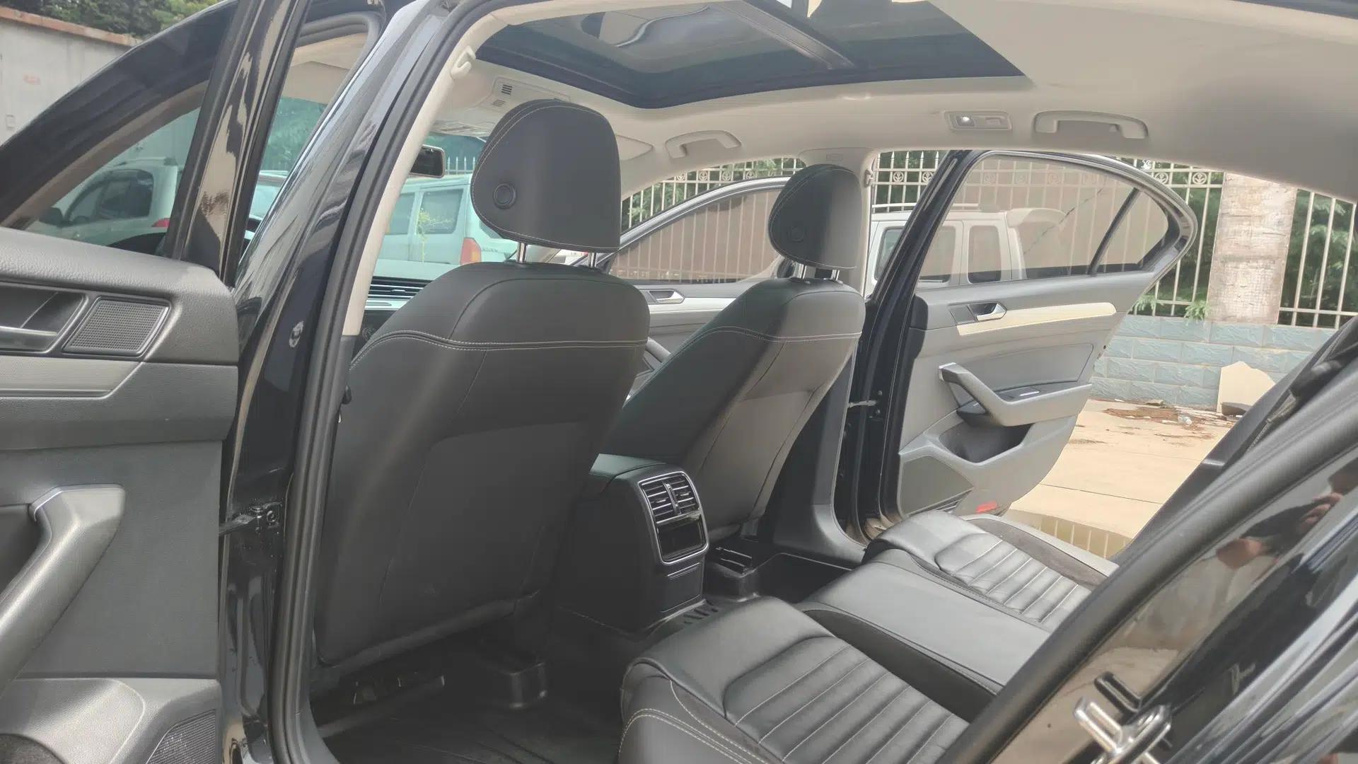 Volkswagen Magotan 2020 280TSI DSG Comfort Edition — миниатюра 15