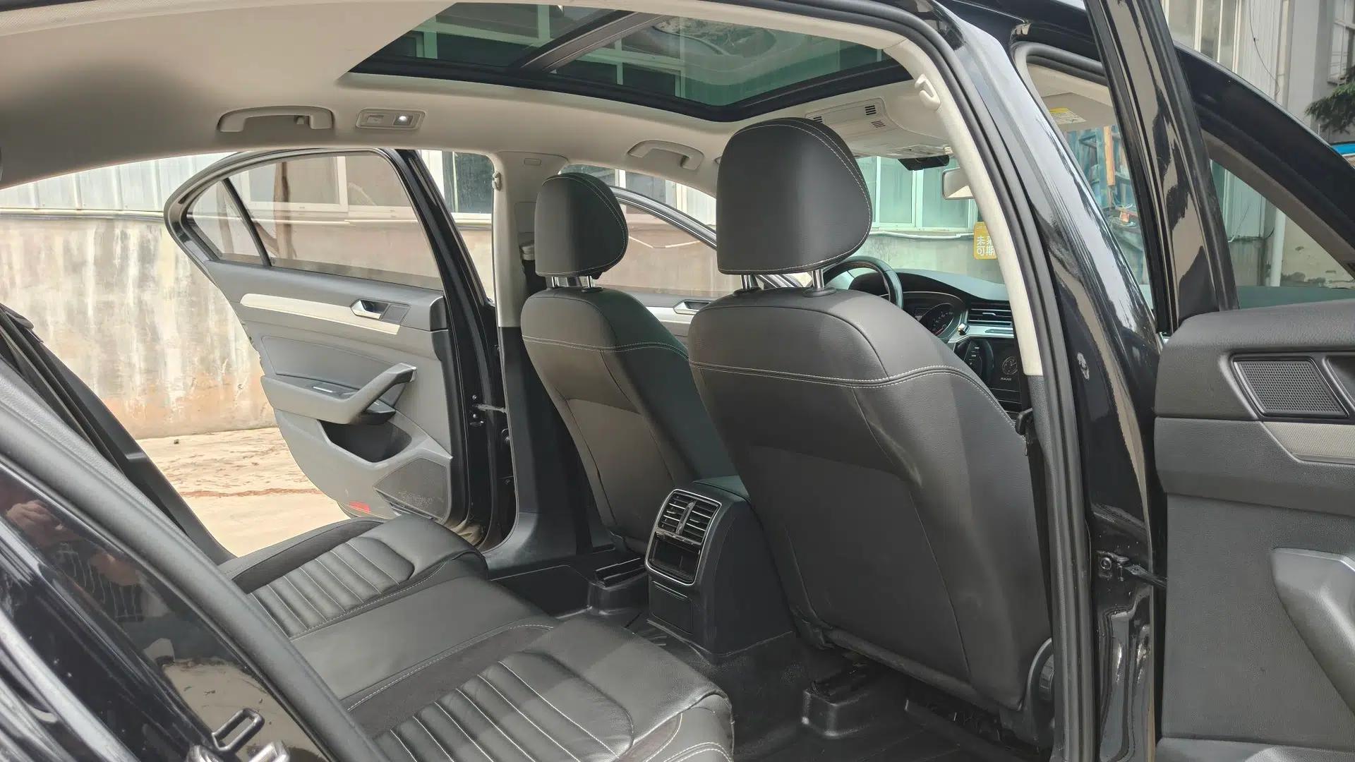 Volkswagen Magotan 2020 280TSI DSG Comfort Edition — миниатюра 18