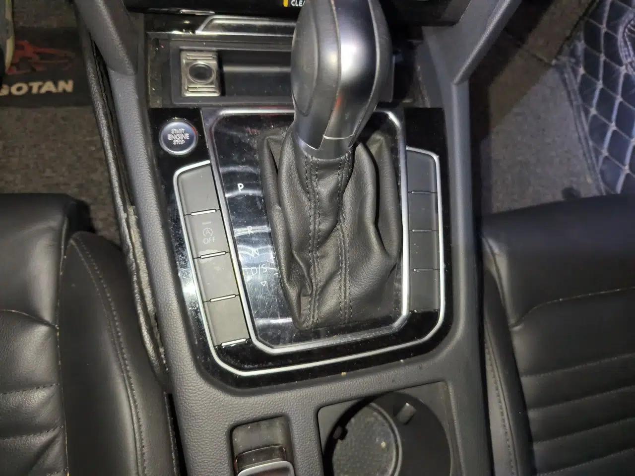 Volkswagen Magotan 2018 280TSI DSG Leading Model — миниатюра 14