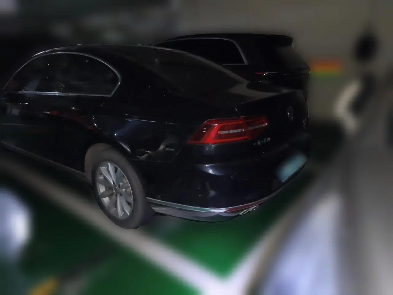 Volkswagen Magotan 2018 280TSI DSG Leading Model — миниатюра 5