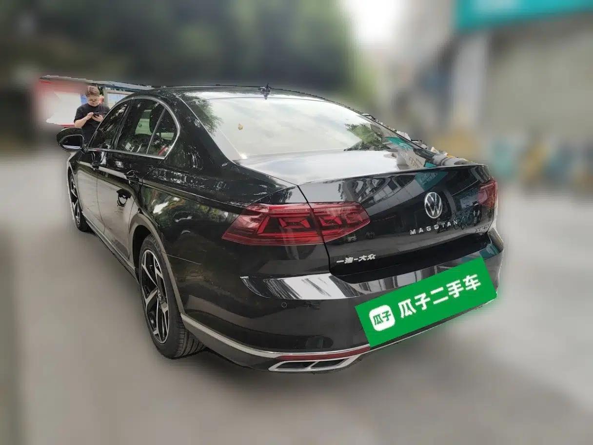 Volkswagen Magotan 2023 2 Million Units Limited Edition 330TSI DSG Leading Version — миниатюра 4