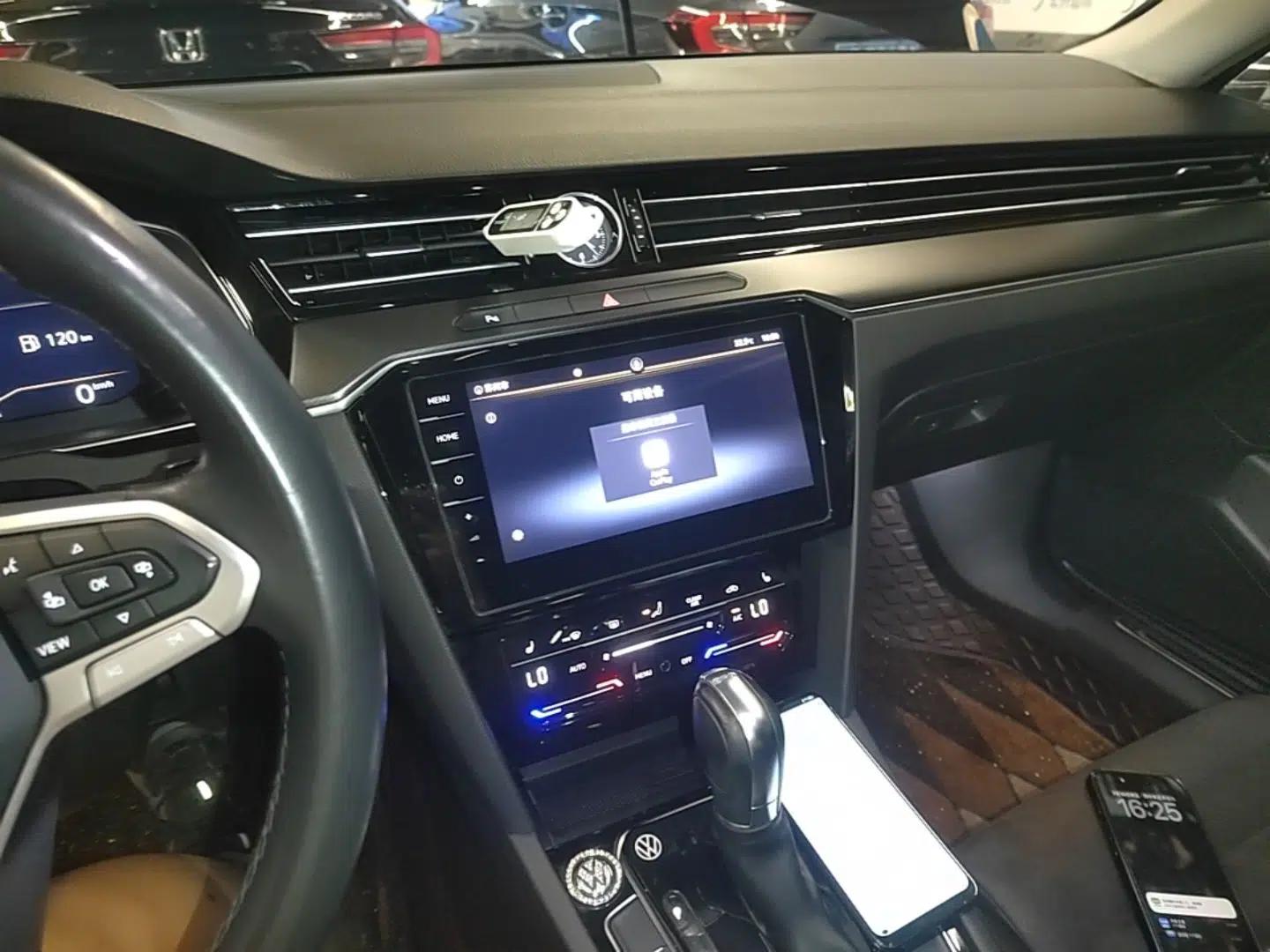Volkswagen Magotan 2020 330TSI DSG Luxury Edition — миниатюра 20