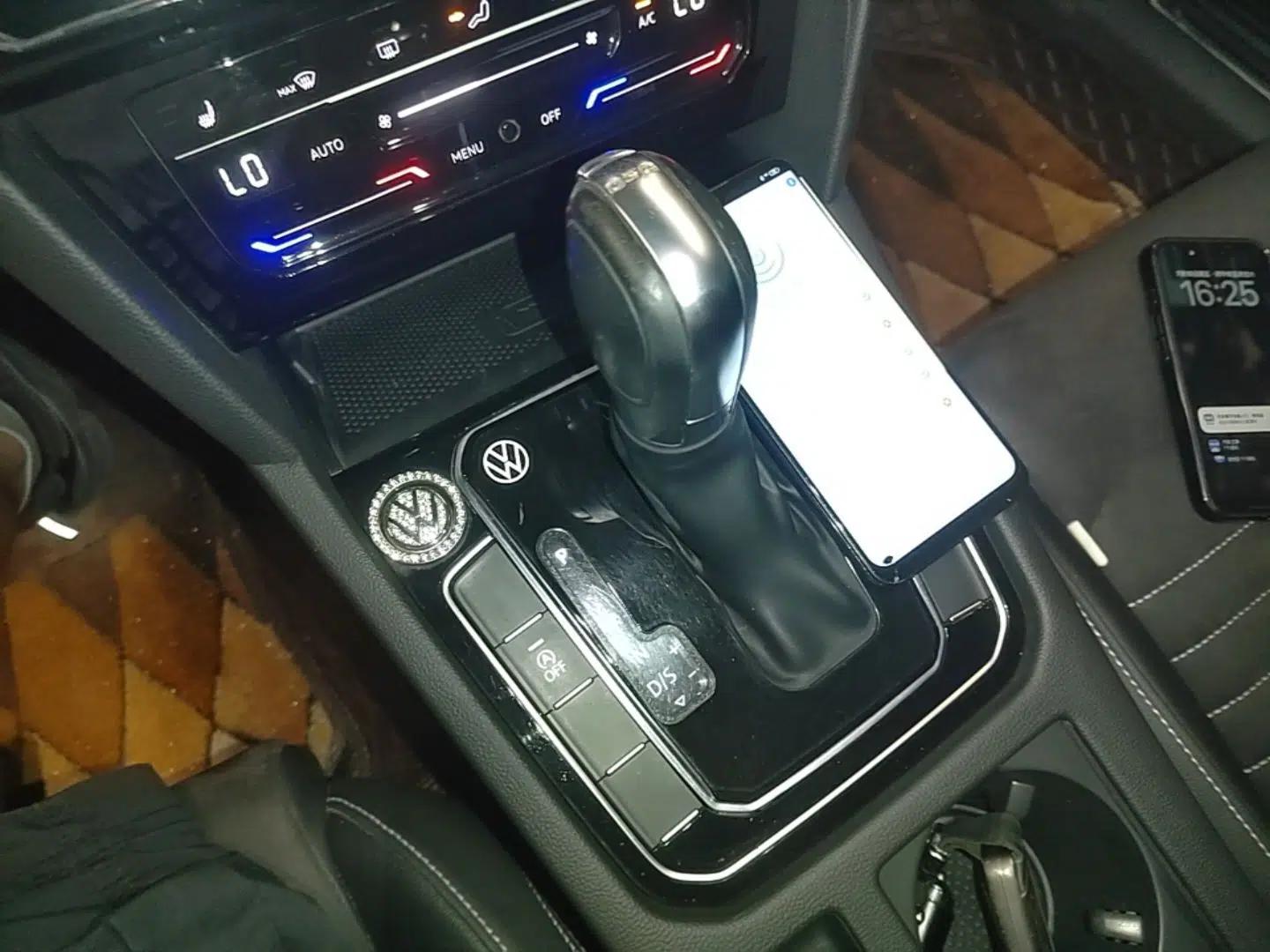 Volkswagen Magotan 2020 330TSI DSG Luxury Edition — миниатюра 21