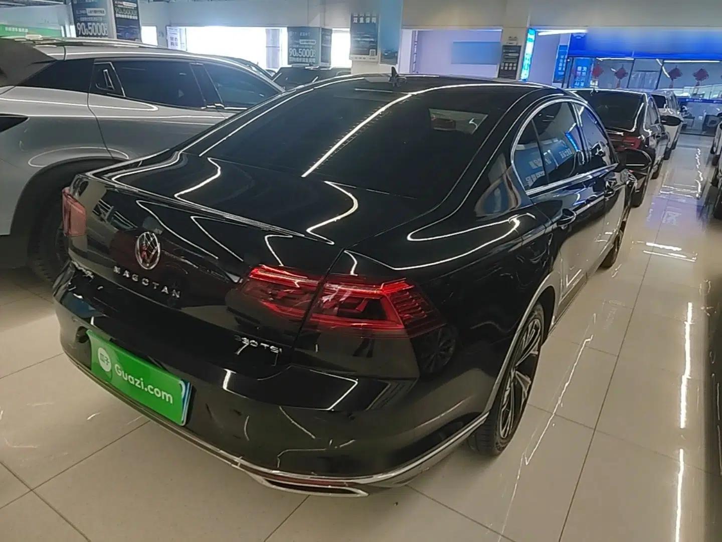 Volkswagen Magotan 2020 330TSI DSG Luxury Edition — миниатюра 6