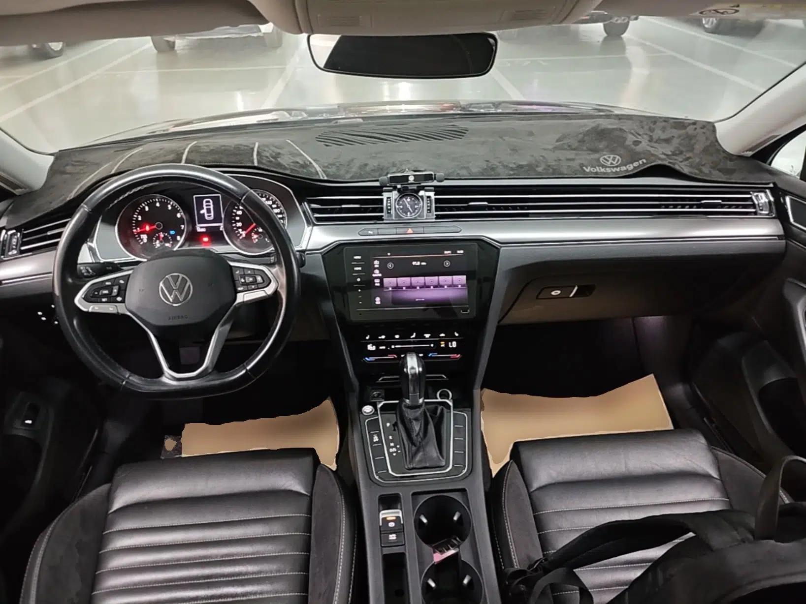 Volkswagen Magotan 2020 330TSI DSG Leading Model — миниатюра 12