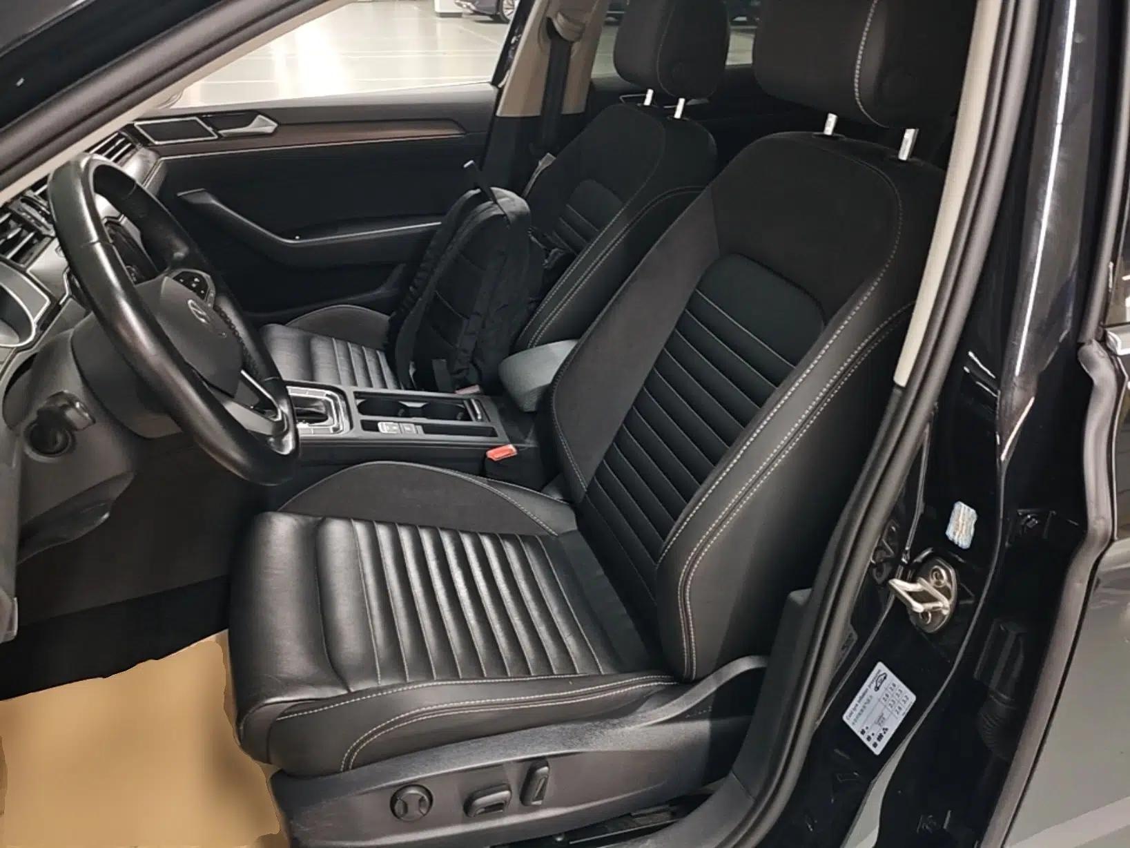 Volkswagen Magotan 2020 330TSI DSG Leading Model — миниатюра 17