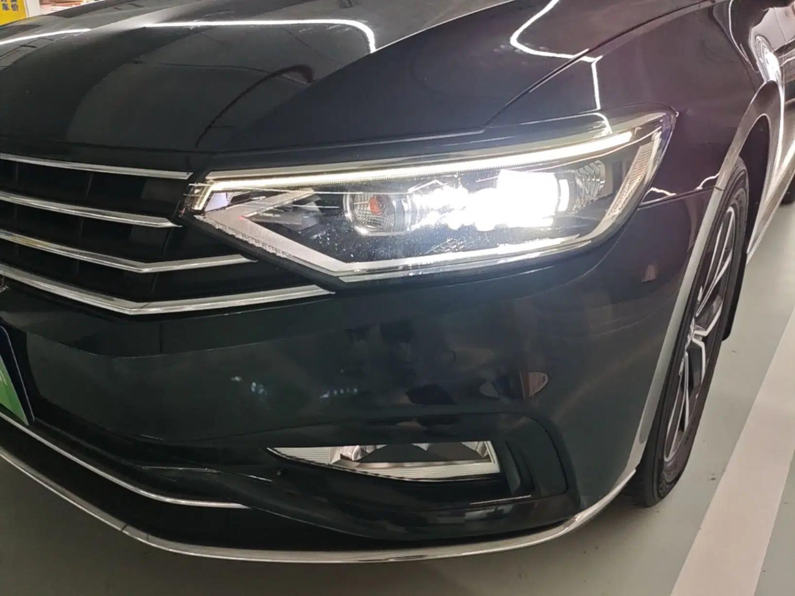 Volkswagen Magotan 2020 330TSI DSG Leading Model — миниатюра 8