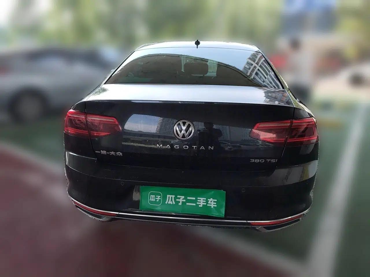 Volkswagen Magotan 2019 330TSI DSG Luxury Model China V Standard — миниатюра 5