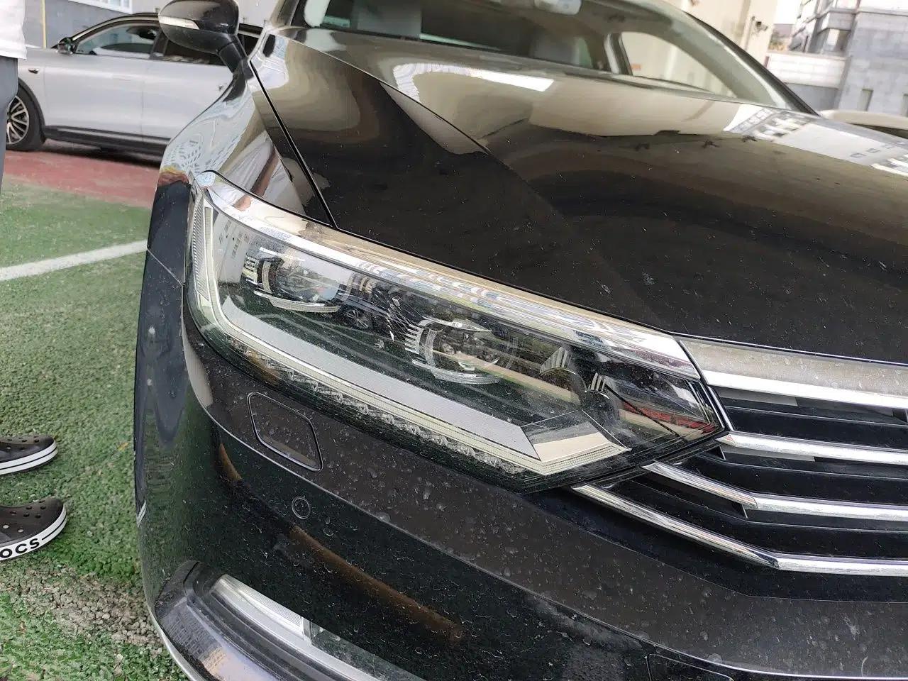 Volkswagen Magotan 2019 330TSI DSG Luxury Model China V Standard — миниатюра 7