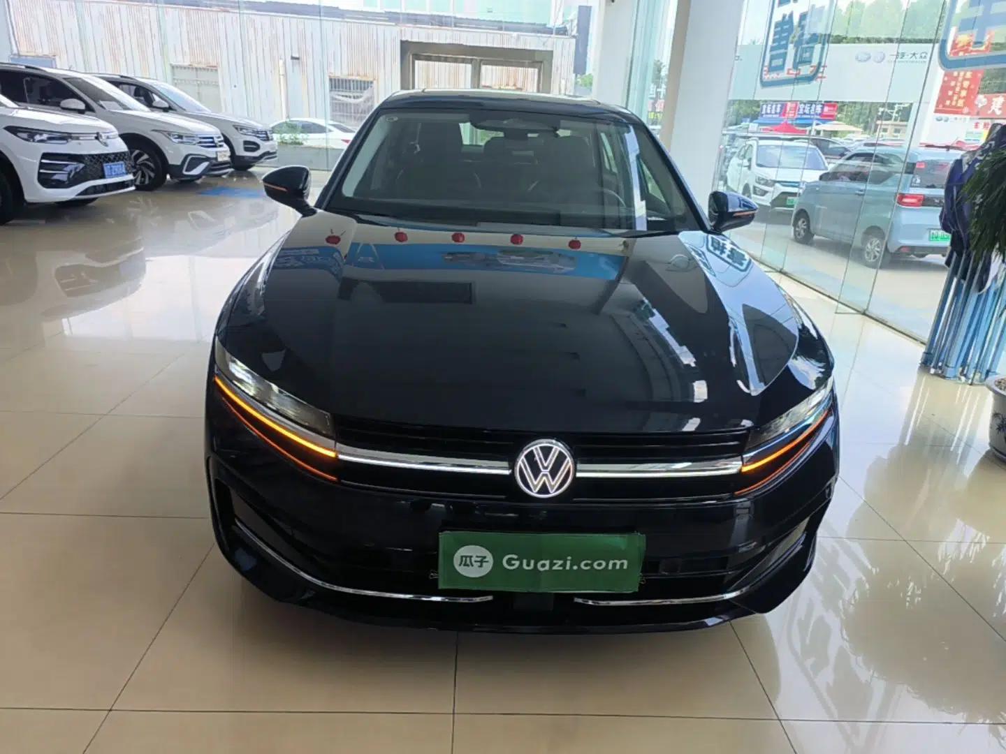 Volkswagen Magotan 2024 380TSI DSG Ultimate Edition — миниатюра 2