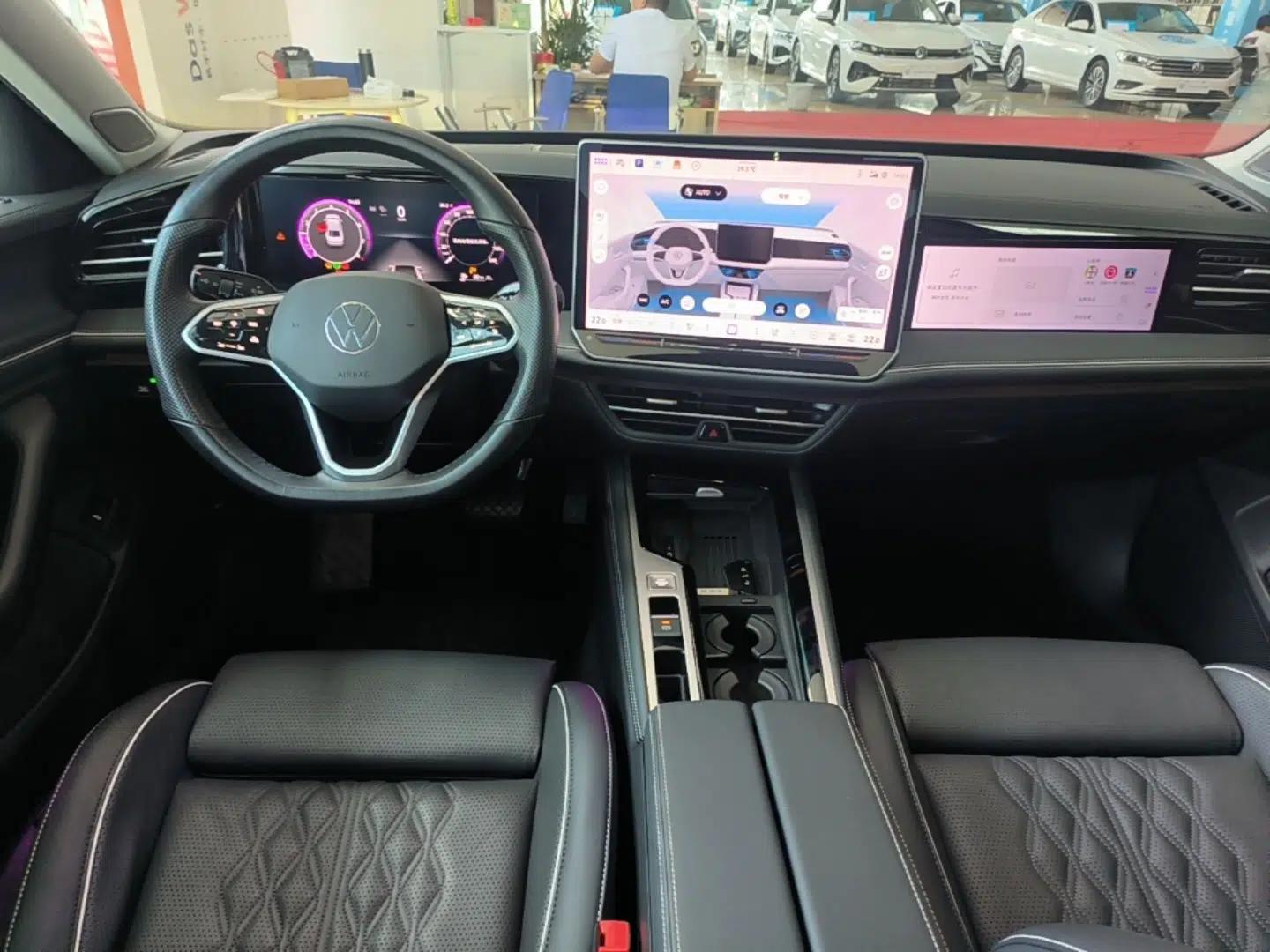 Volkswagen Magotan 2024 380TSI DSG Ultimate Edition — миниатюра 12