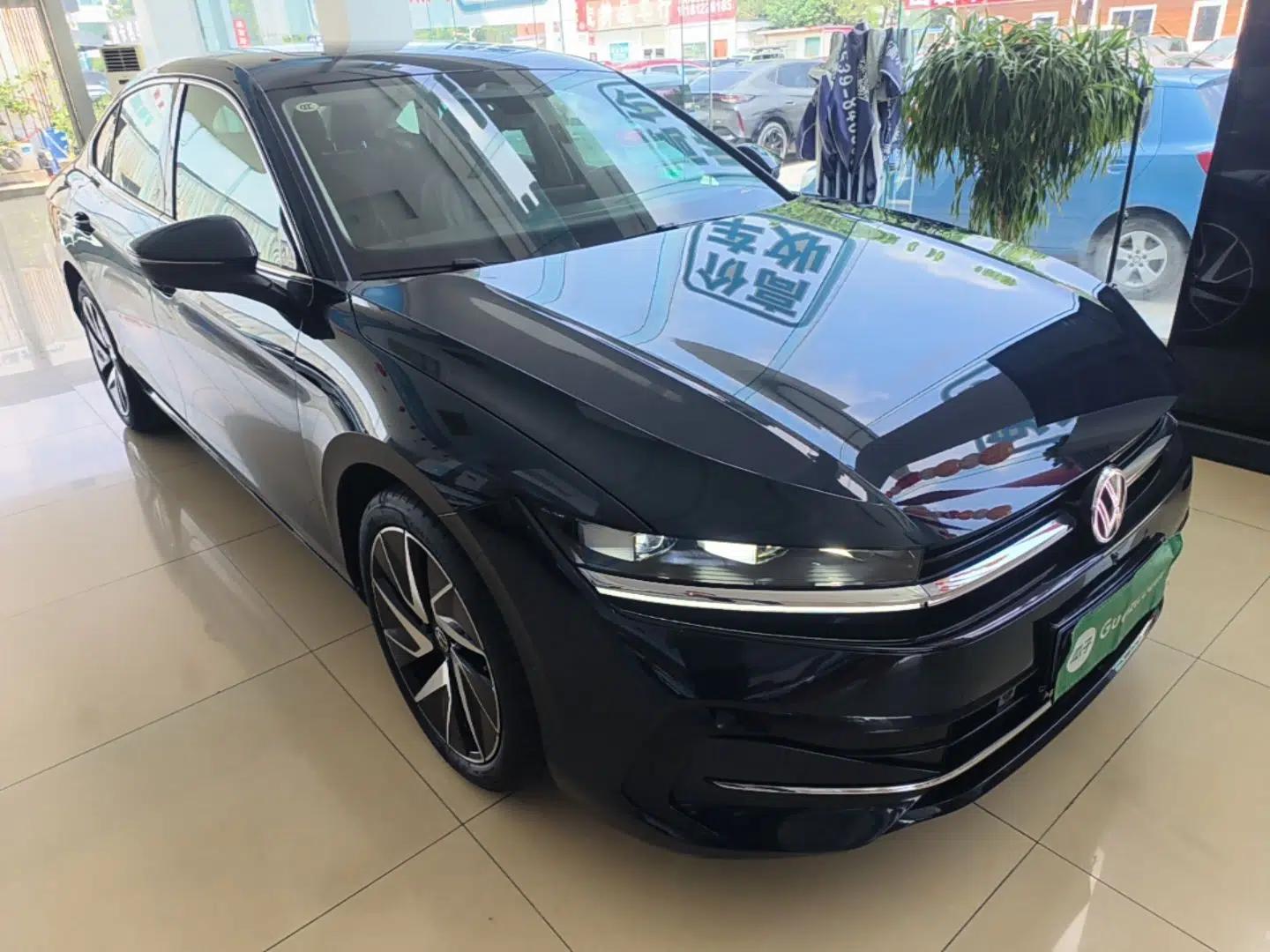 Volkswagen Magotan 2024 380TSI DSG Ultimate Edition — миниатюра 3