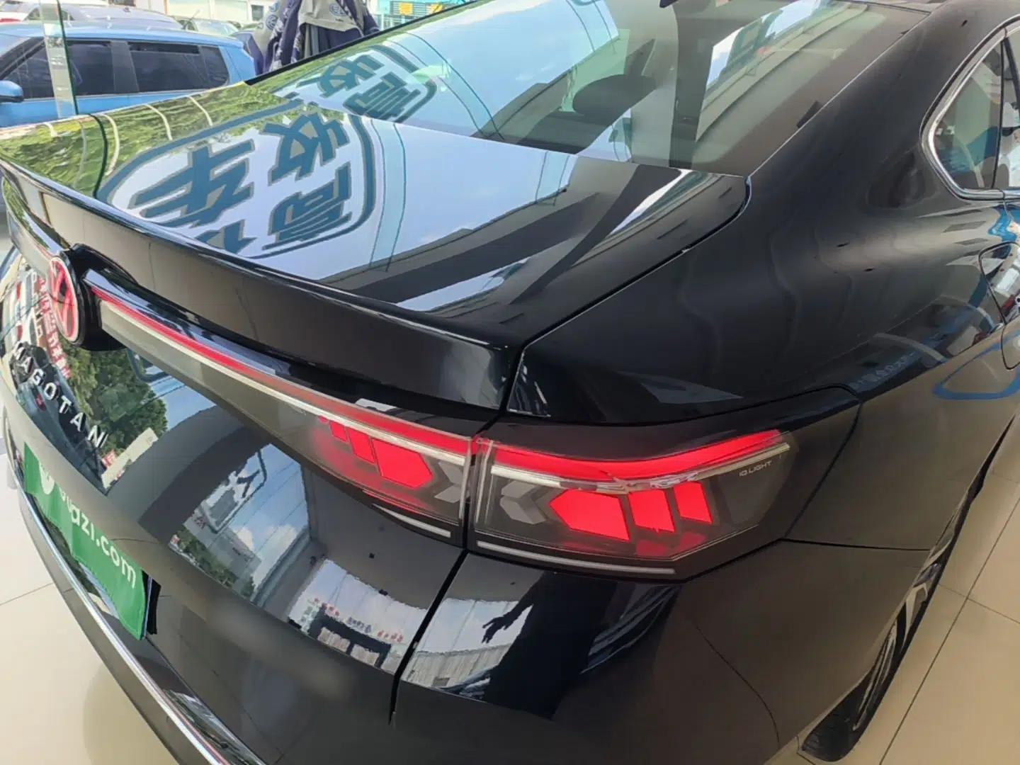 Volkswagen Magotan 2024 380TSI DSG Ultimate Edition — миниатюра 9