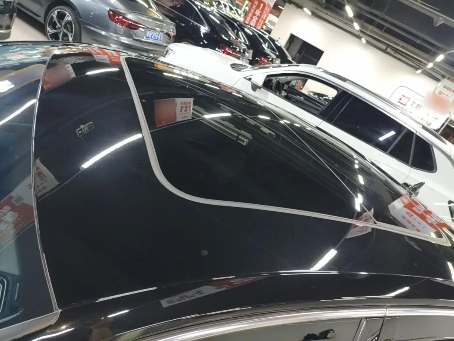 Volkswagen Magotan 2025 Revised Version Zhongxiang Edition 330TSI DSG Luxury Trim — миниатюра 7