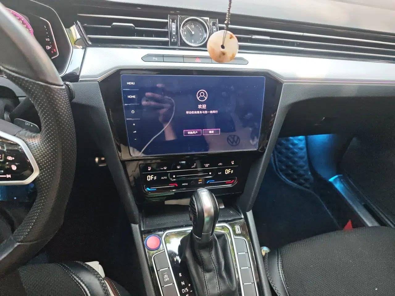 Volkswagen Magotan 2023 2 Million Units Commemorative Edition 330TSI DSG Luxury Version — миниатюра 13