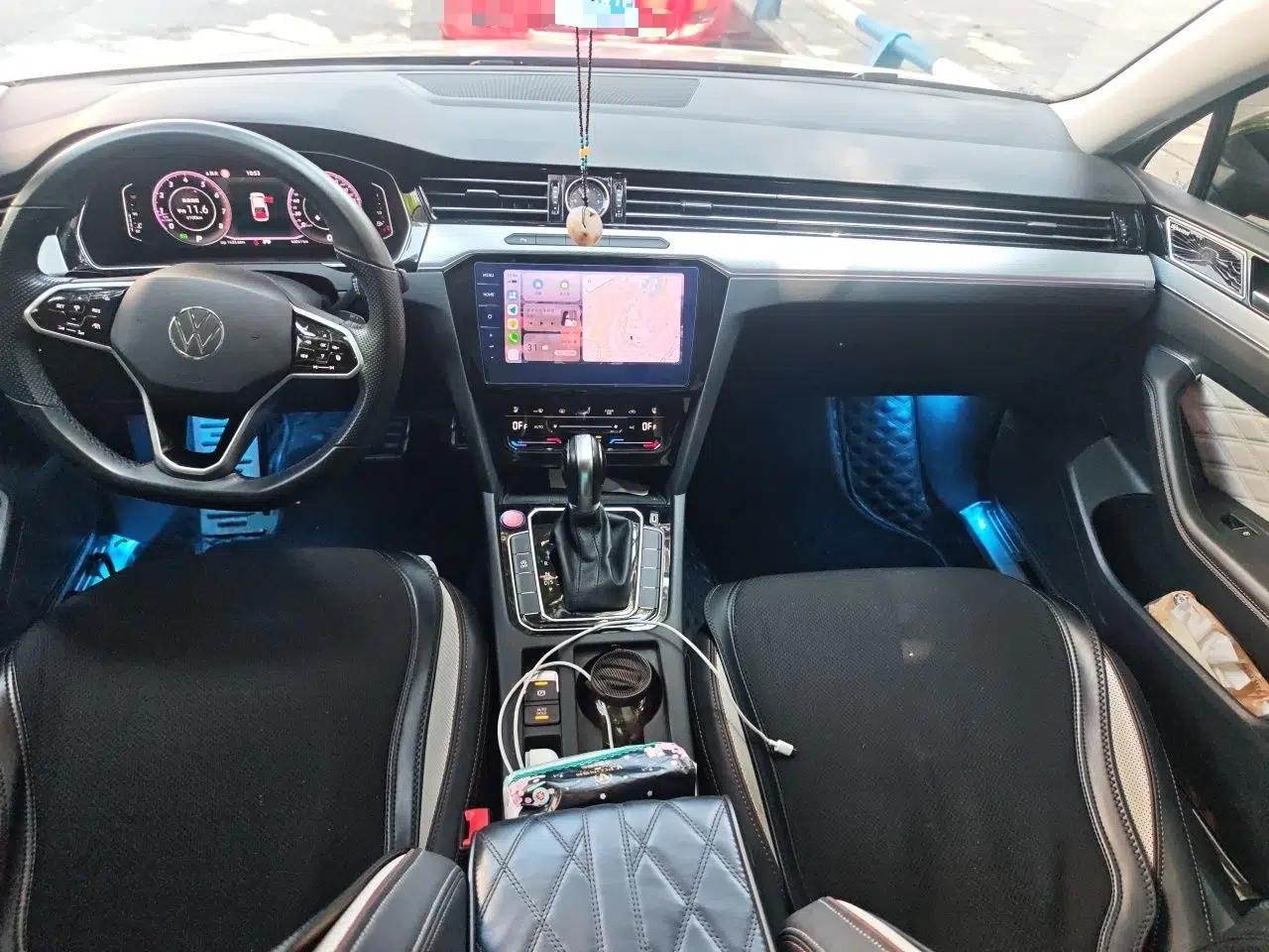 Volkswagen Magotan 2023 2 Million Units Commemorative Edition 330TSI DSG Luxury Version — миниатюра 9