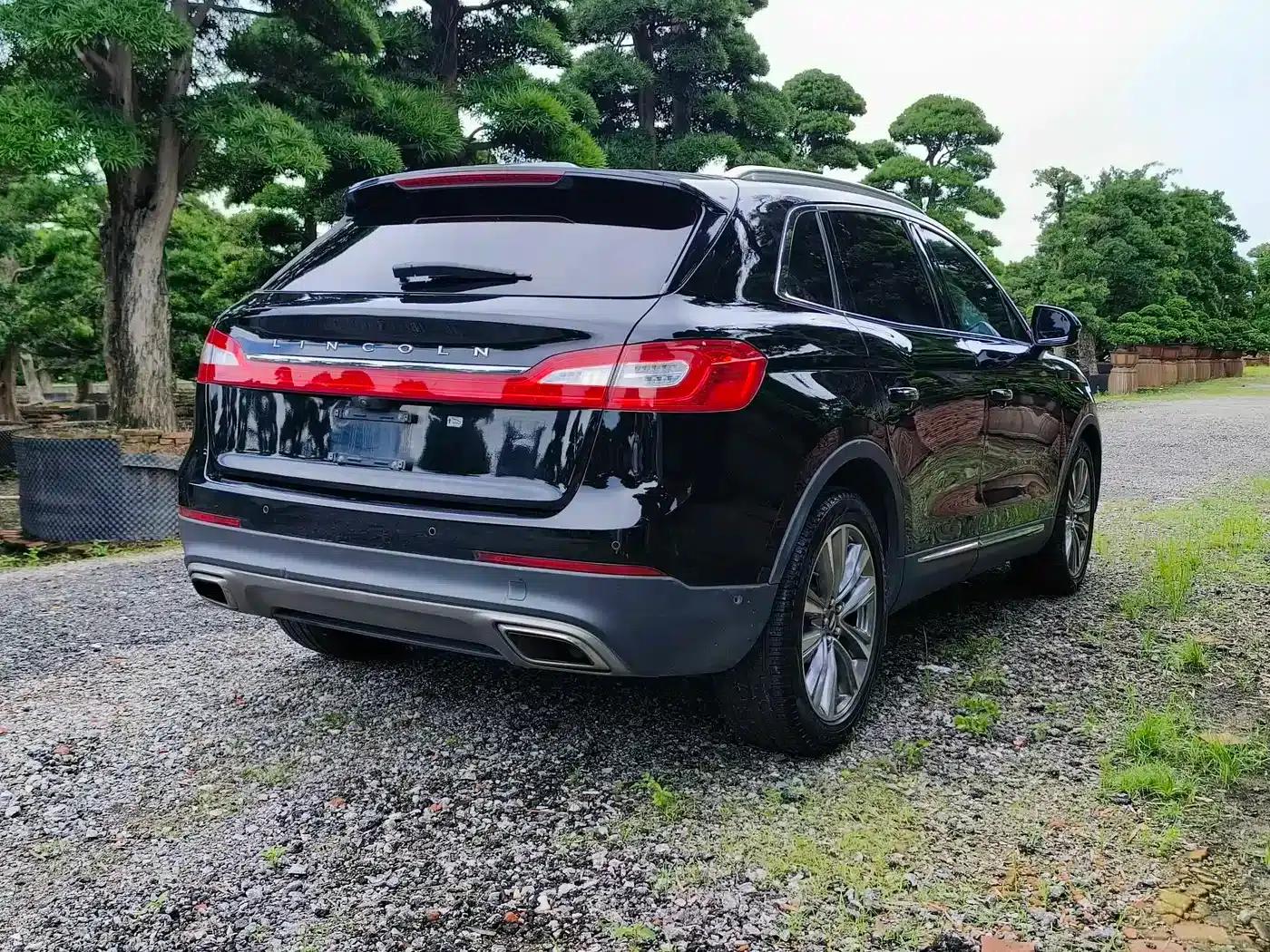 Lincoln MKX 2017 2.7T AWD Premium Edition — миниатюра 14