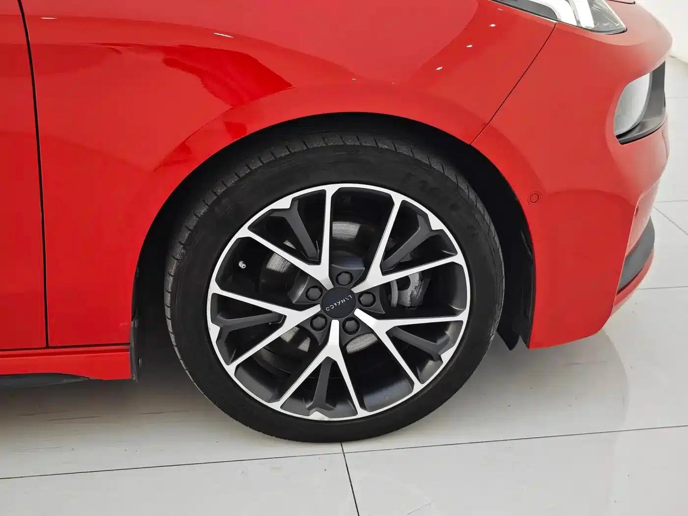 Lynk & Co 03 2019 1.5TD DCT Pro Edition (China VI Emission Standard) — миниатюра 16