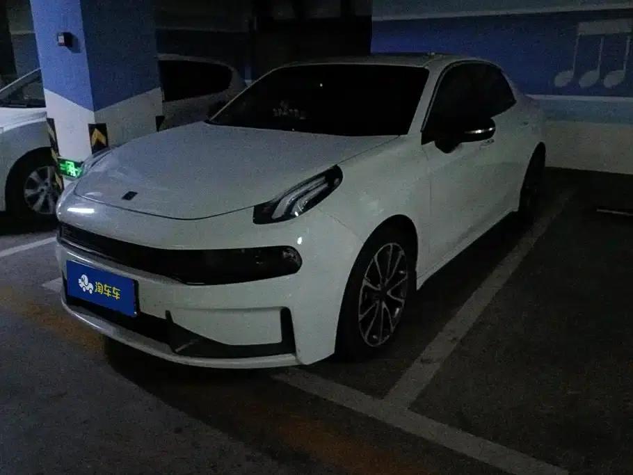 Lynk & Co 03 2019 1.5TD DCT Sport Edition (China VI Emission Standard) — миниатюра 1