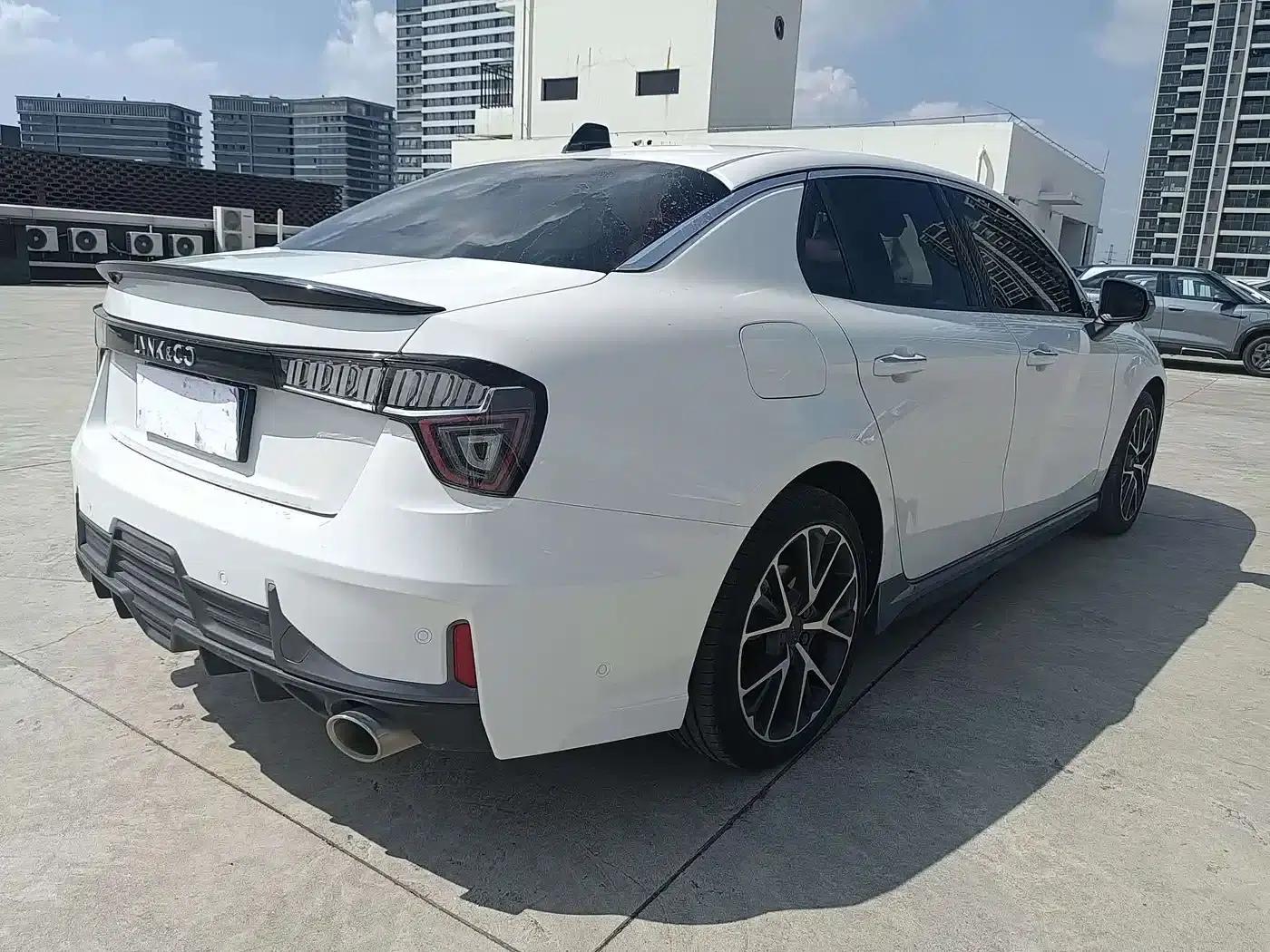 Lynk & Co 03 2019 1.5TD DCT Pro Edition (China VI Emission Standard) — миниатюра 11