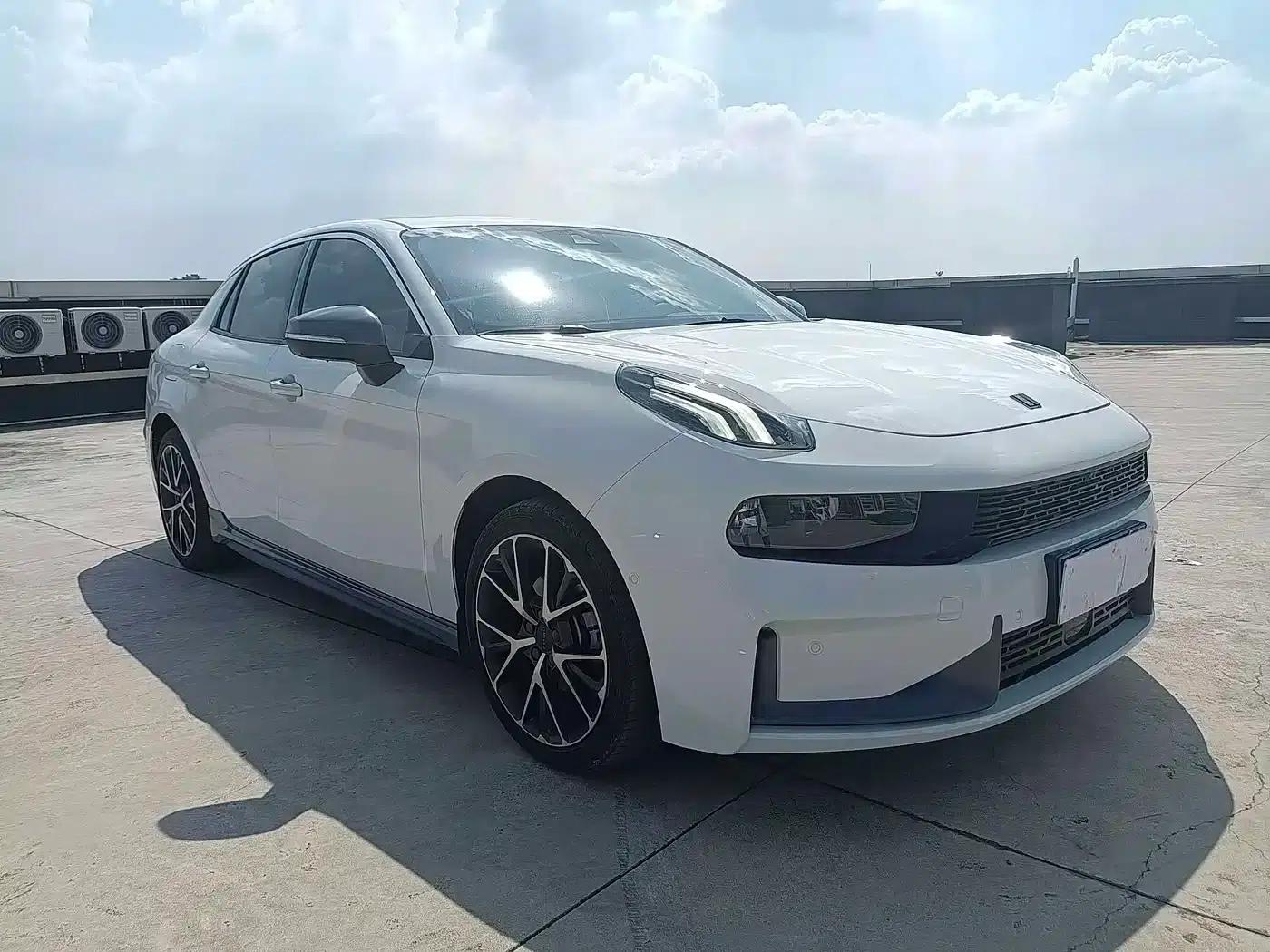 Lynk & Co 03 2019 1.5TD DCT Pro Edition (China VI Emission Standard) — миниатюра 3