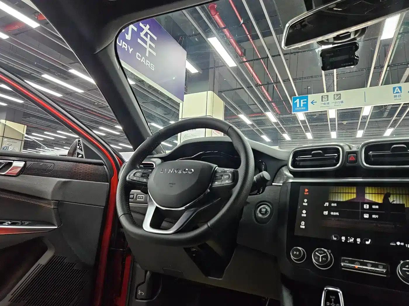 Lynk & Co 03 2019 1.5TD DCT Sport Edition (China VI Emission Standard) — миниатюра 11