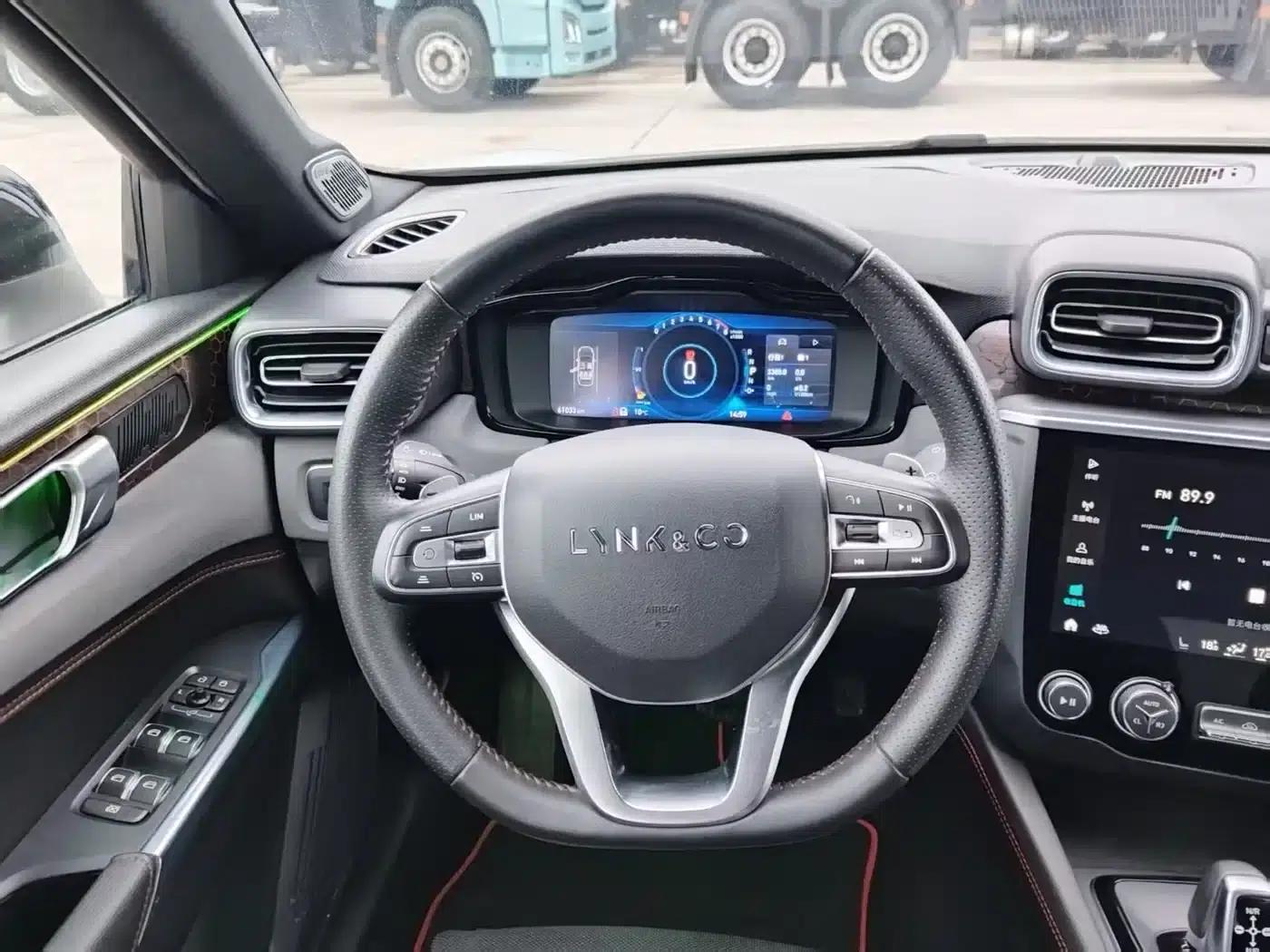 Lynk & Co 03 2018 1.5TD DCT Pro Edition (National V Emission Standard) — миниатюра 10