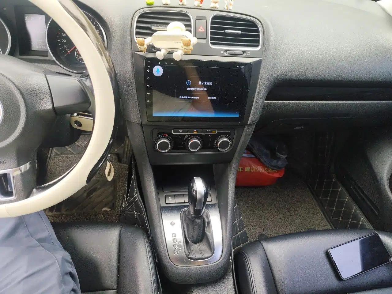 Volkswagen Golf 2012 1.6L Automatic Comfort Model — миниатюра 13
