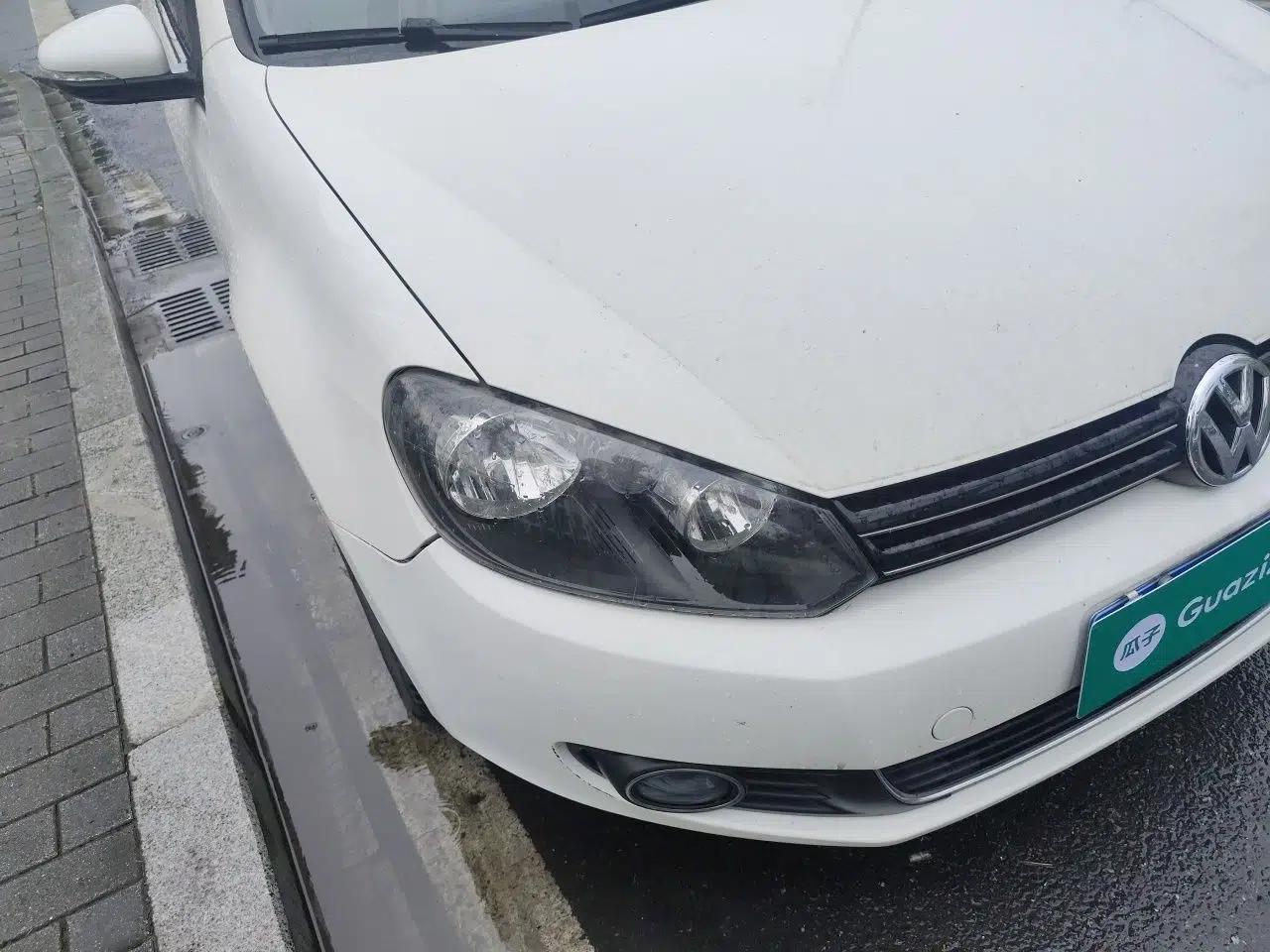 Volkswagen Golf 2012 1.6L Automatic Comfort Model — миниатюра 7