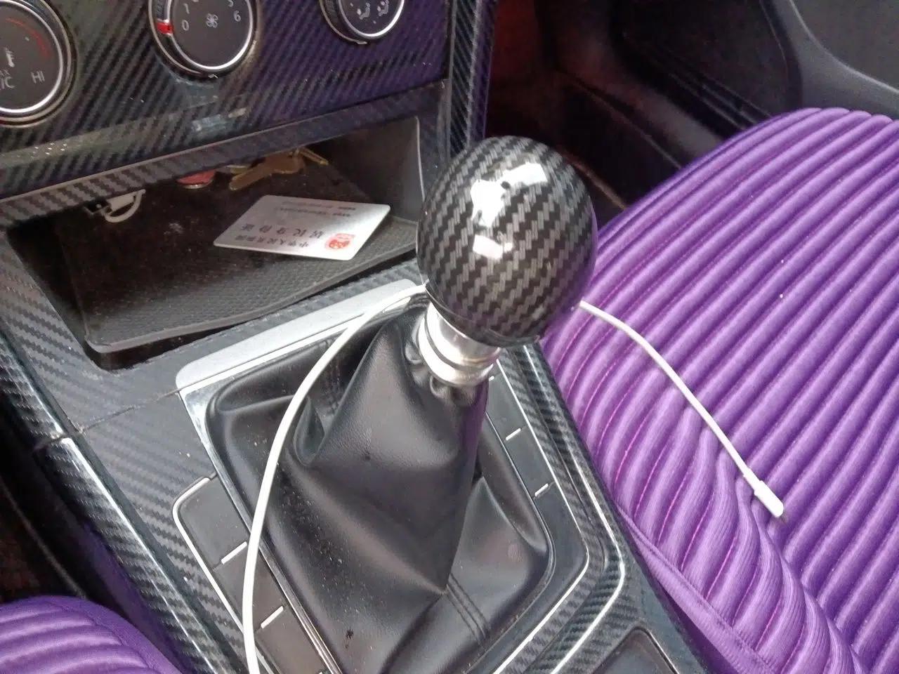 Volkswagen Golf 2014 1.6L Manual Fashion Edition — миниатюра 14